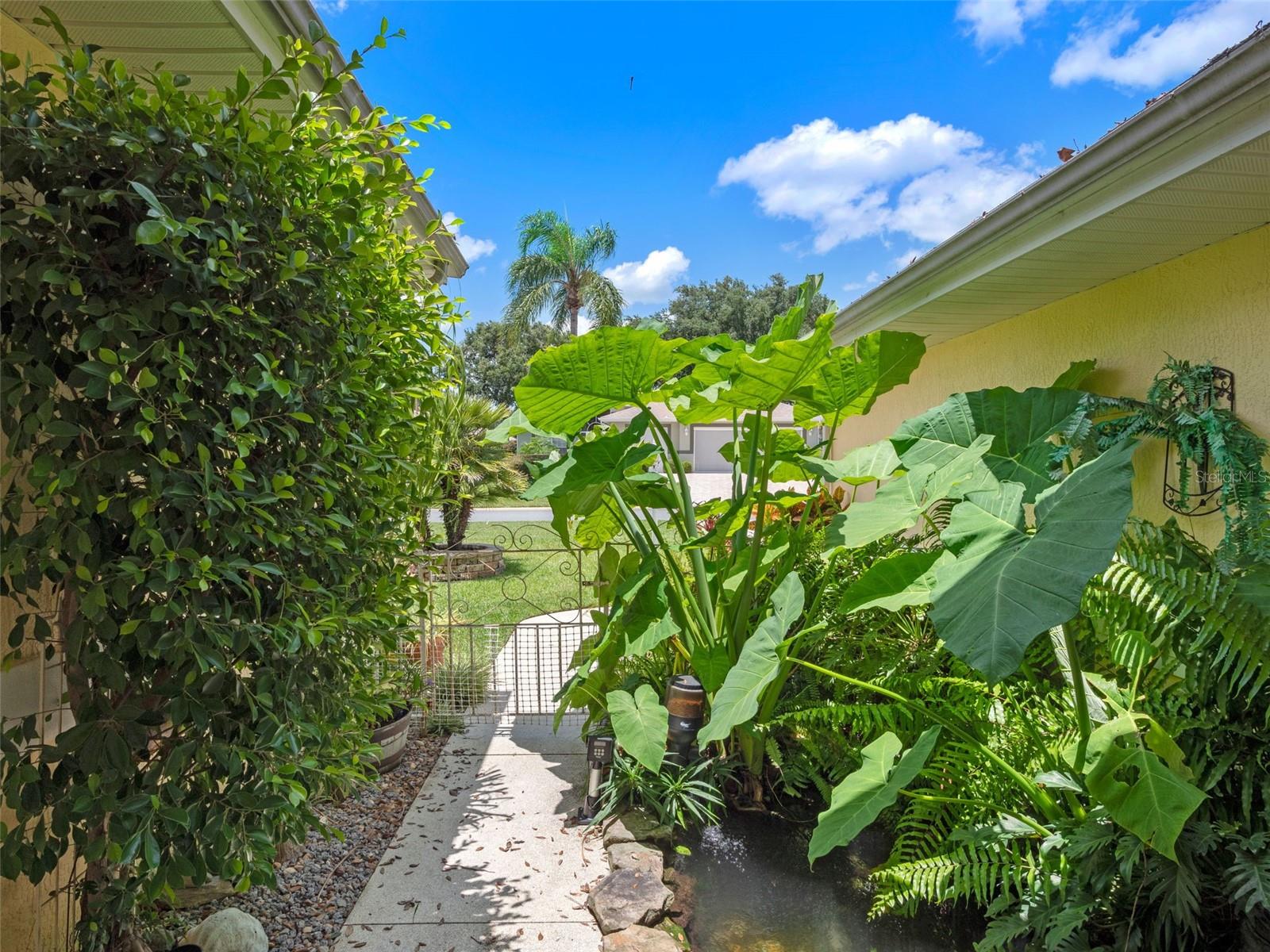 Image 5 of 68 For 21325 Royal Troon Drive