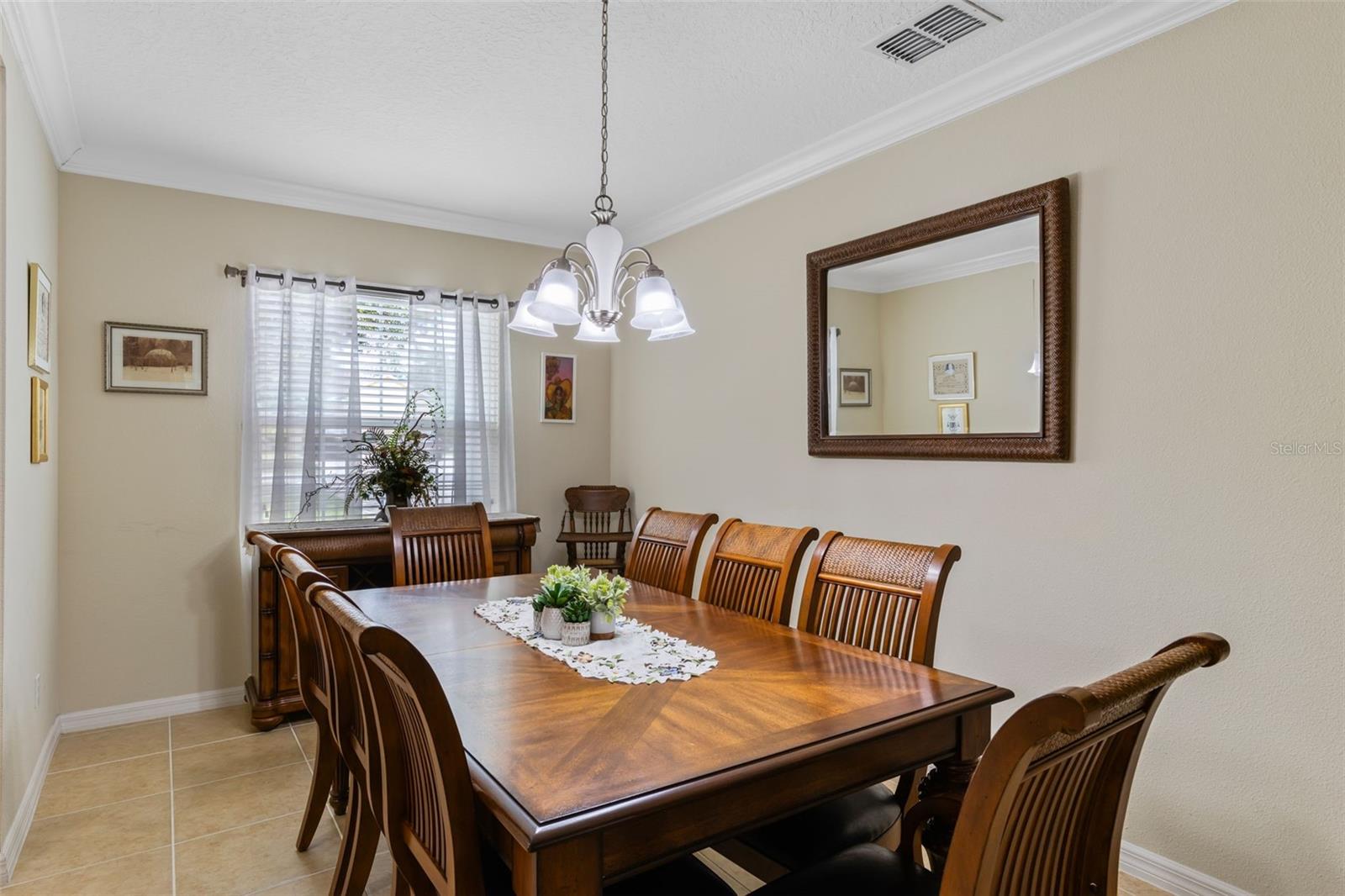 Image 4 of 54 For 1702 Hoofprint Court