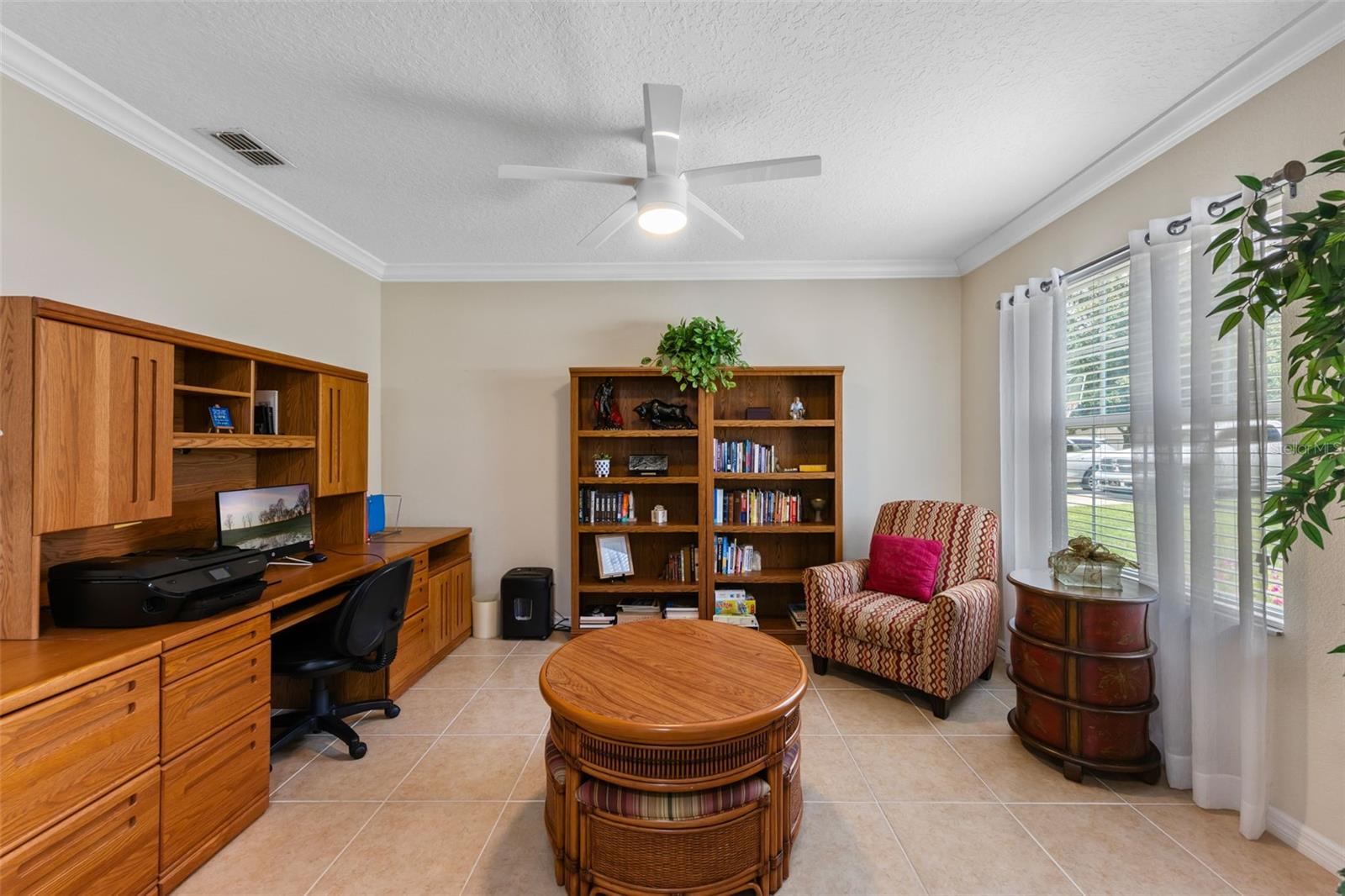Image 5 of 54 For 1702 Hoofprint Court