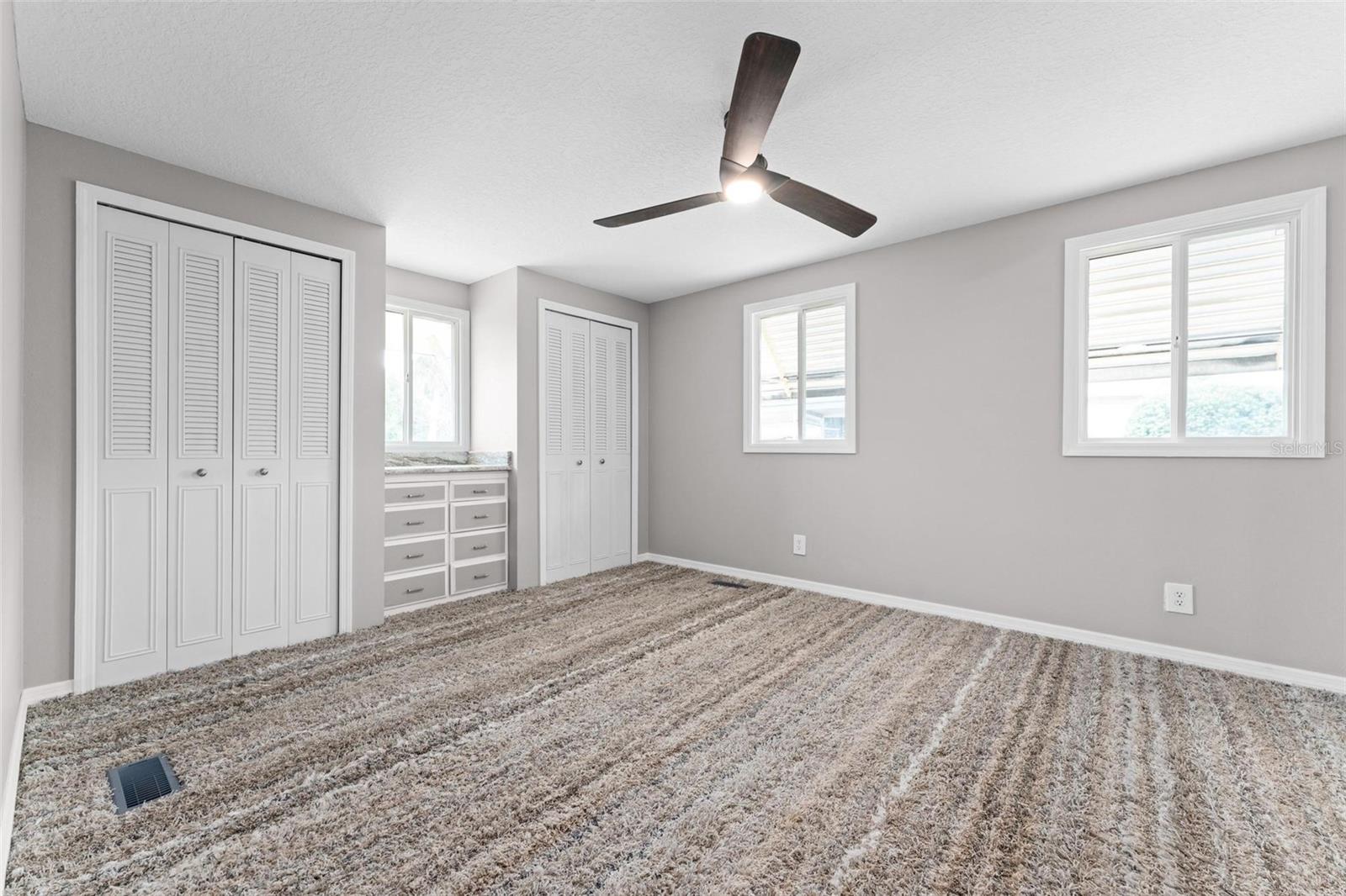 Image 19 of 48 For 2714 Vindale Road