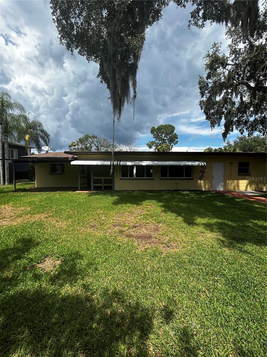 Image 15 of 34 For 2380 Watersedge Drive