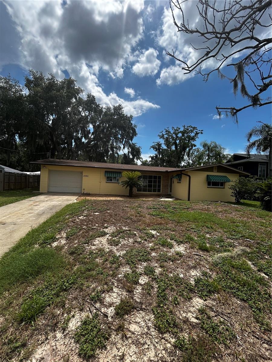 Image 3 of 34 For 2380 Watersedge Drive