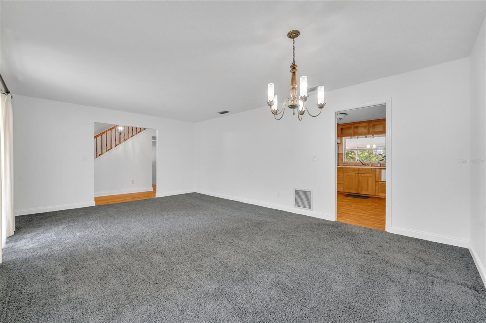 Image 9 of 37 For 1841 Normandy Drive