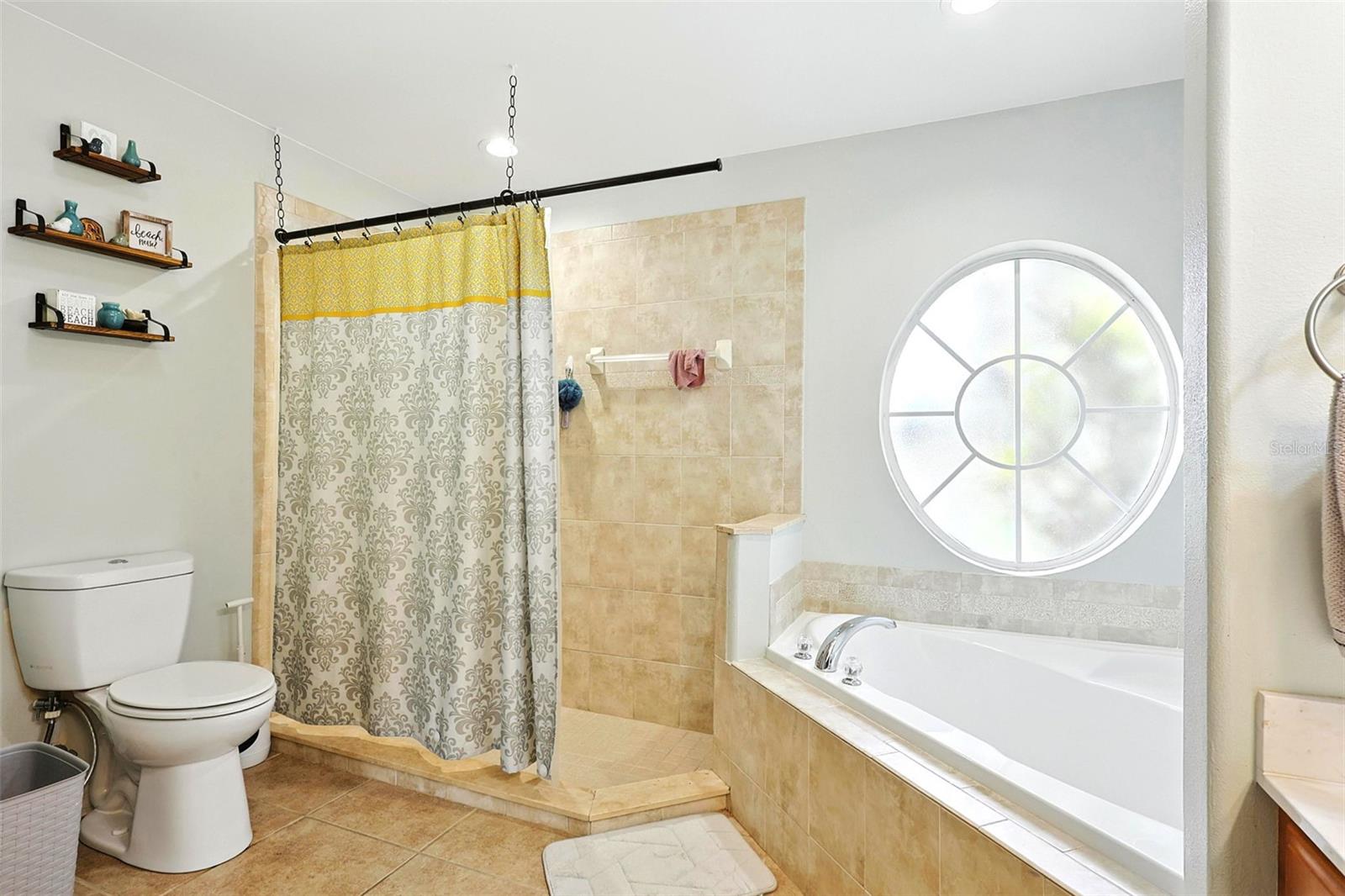 Image 20 of 44 For 4401 Abaco Drive
