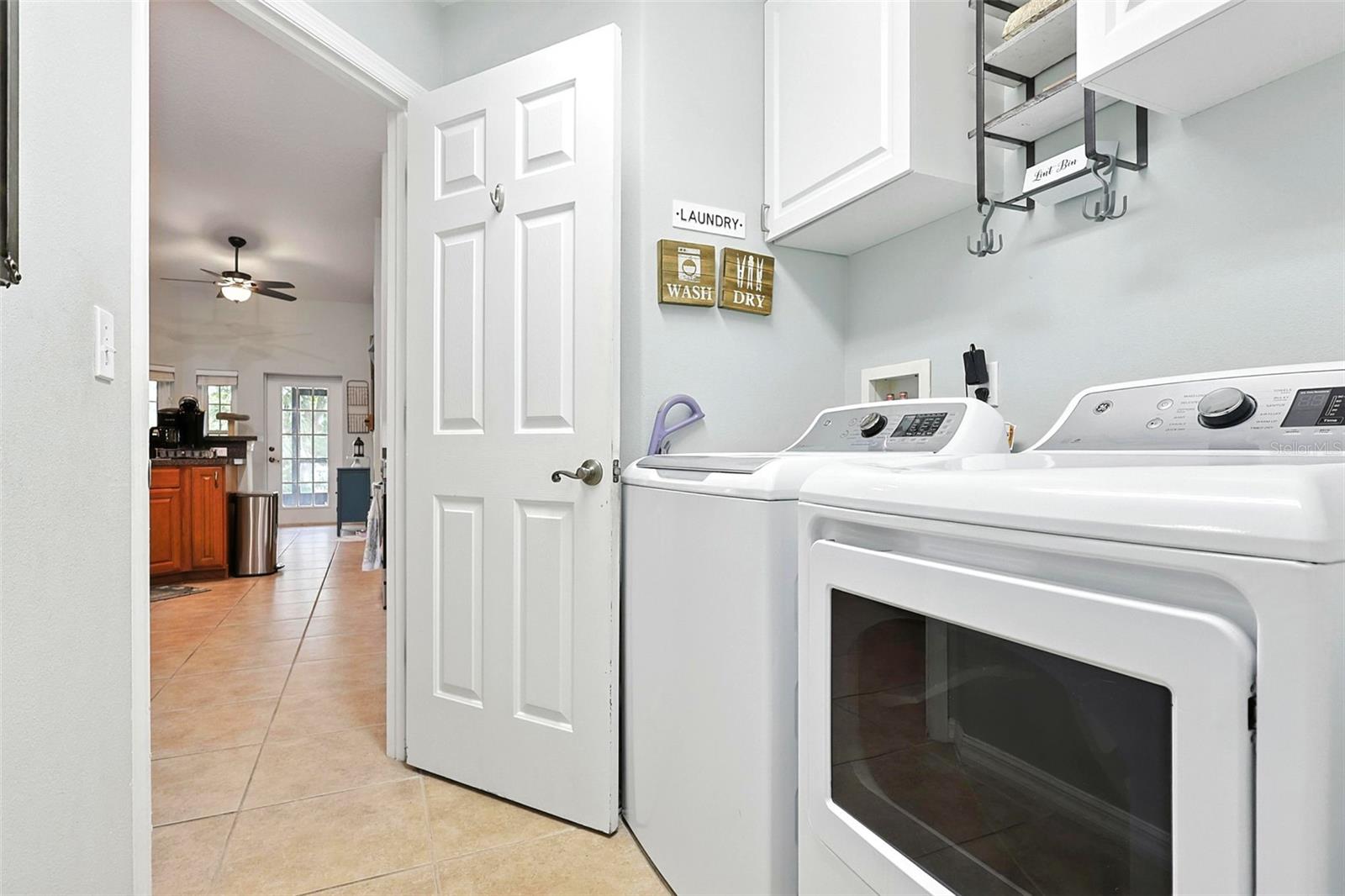 Image 35 of 44 For 4401 Abaco Drive