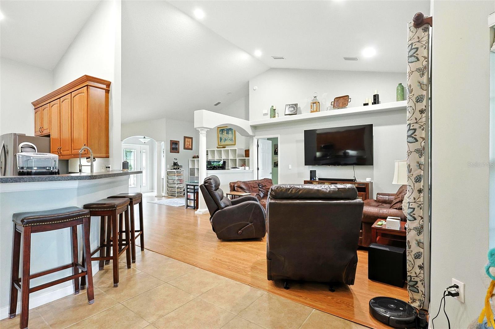Image 8 of 44 For 4401 Abaco Drive