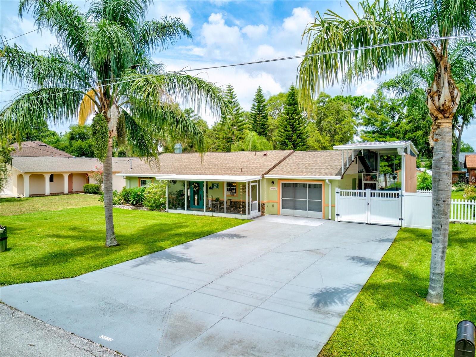 Details for 35601 Calla Court, LEESBURG, FL 34788