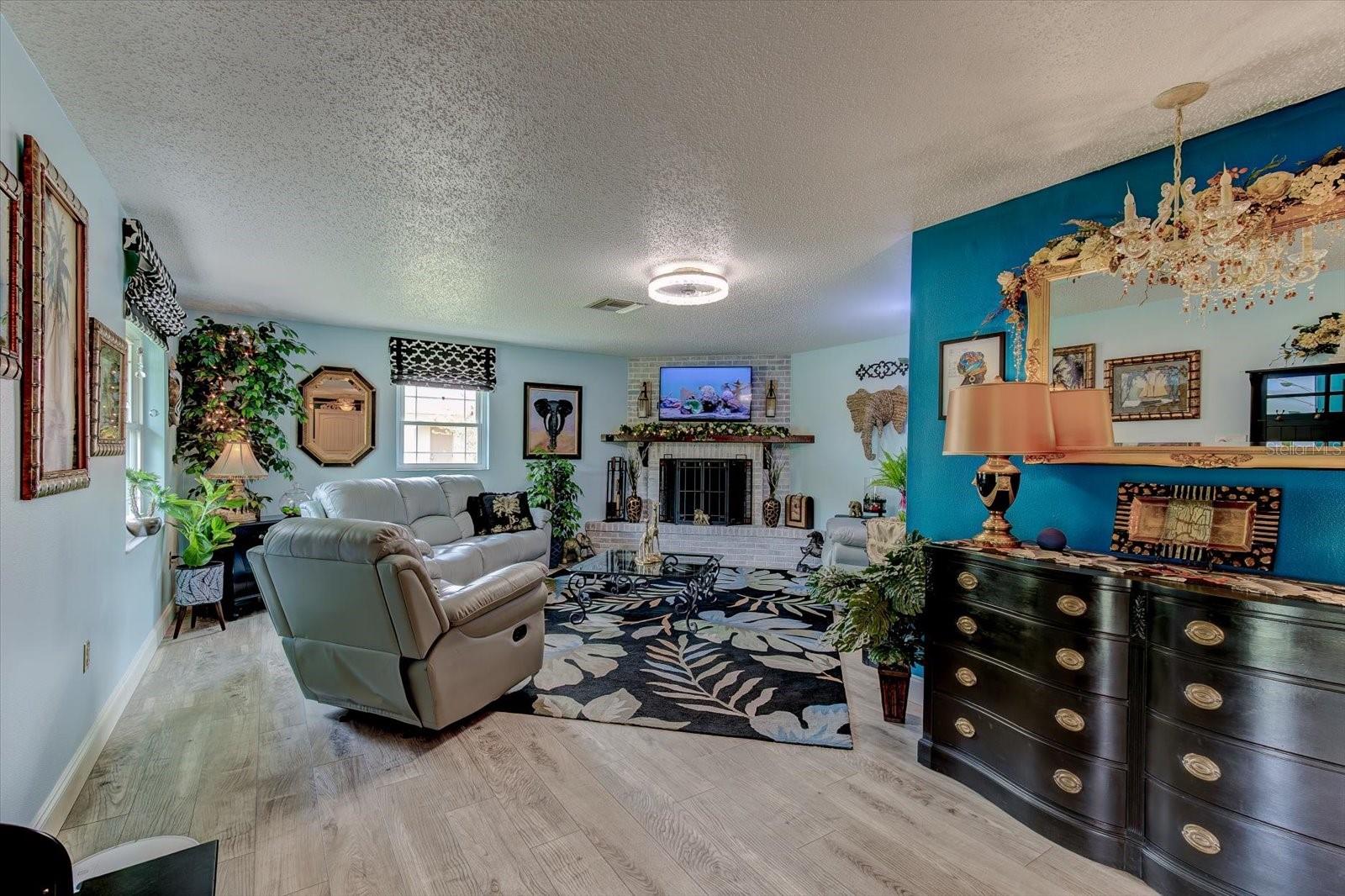 Image 8 of 78 For 35601 Calla Court