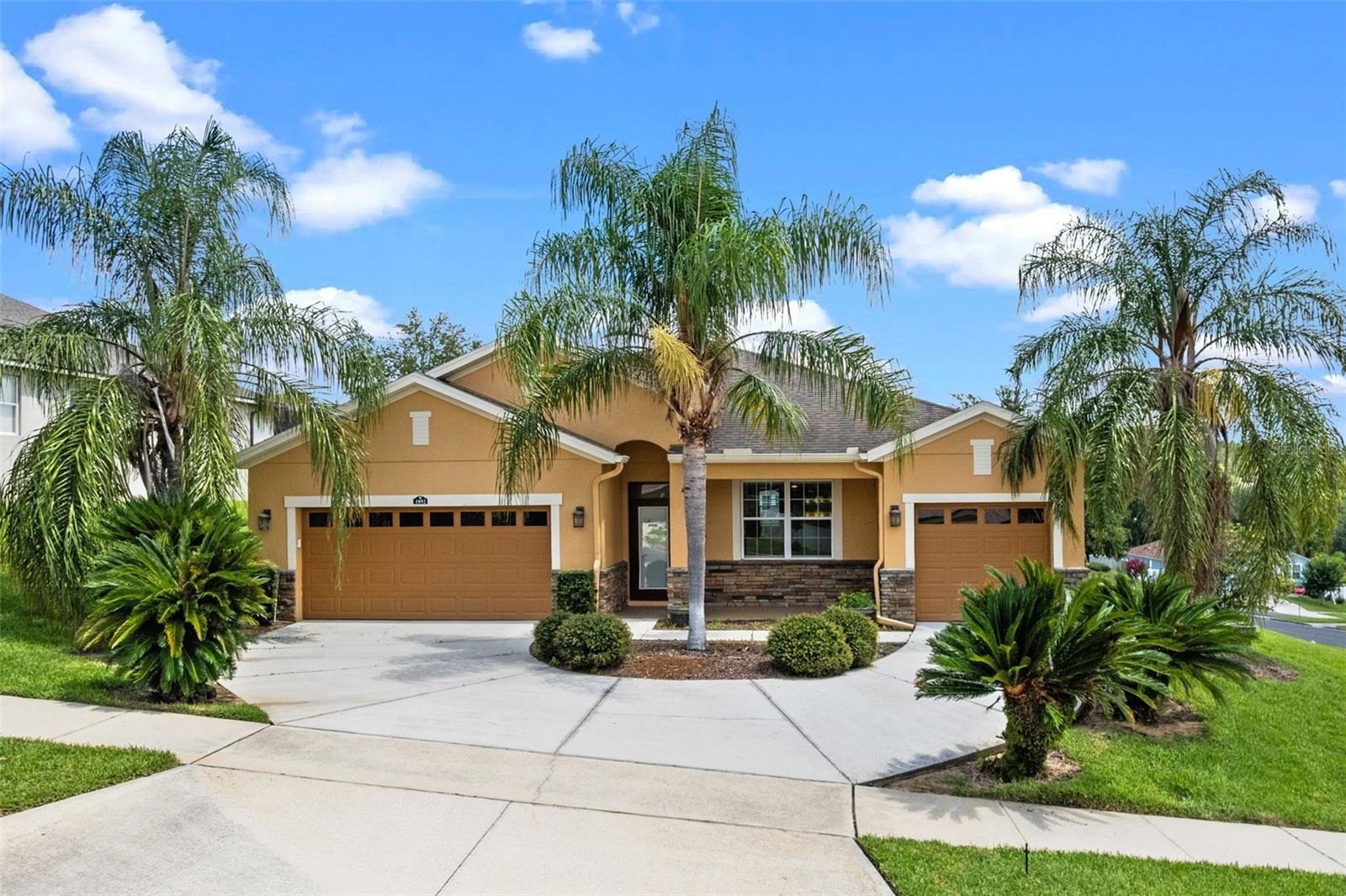 Details for 1892 Sanderling Drive, CLERMONT, FL 34711