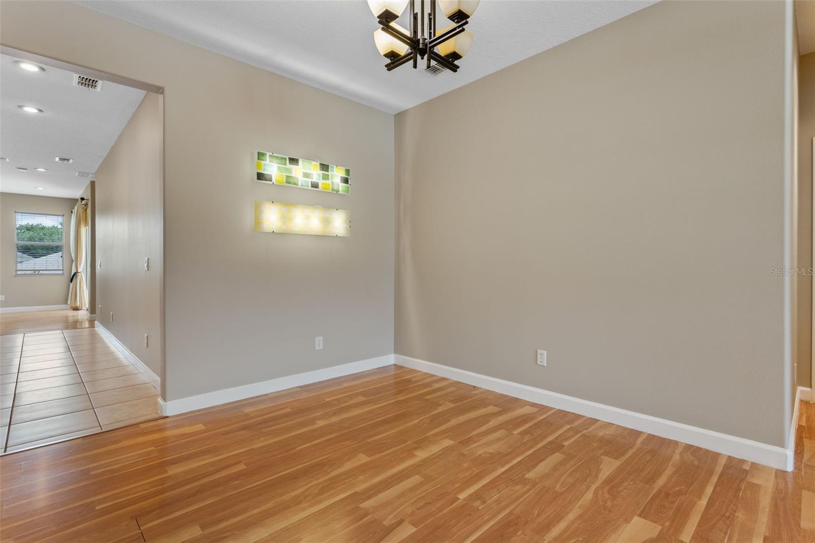 Image 16 of 59 For 1892 Sanderling Drive