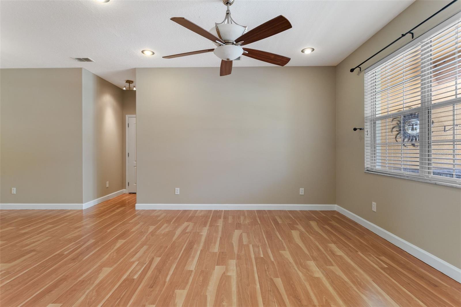 Image 19 of 59 For 1892 Sanderling Drive