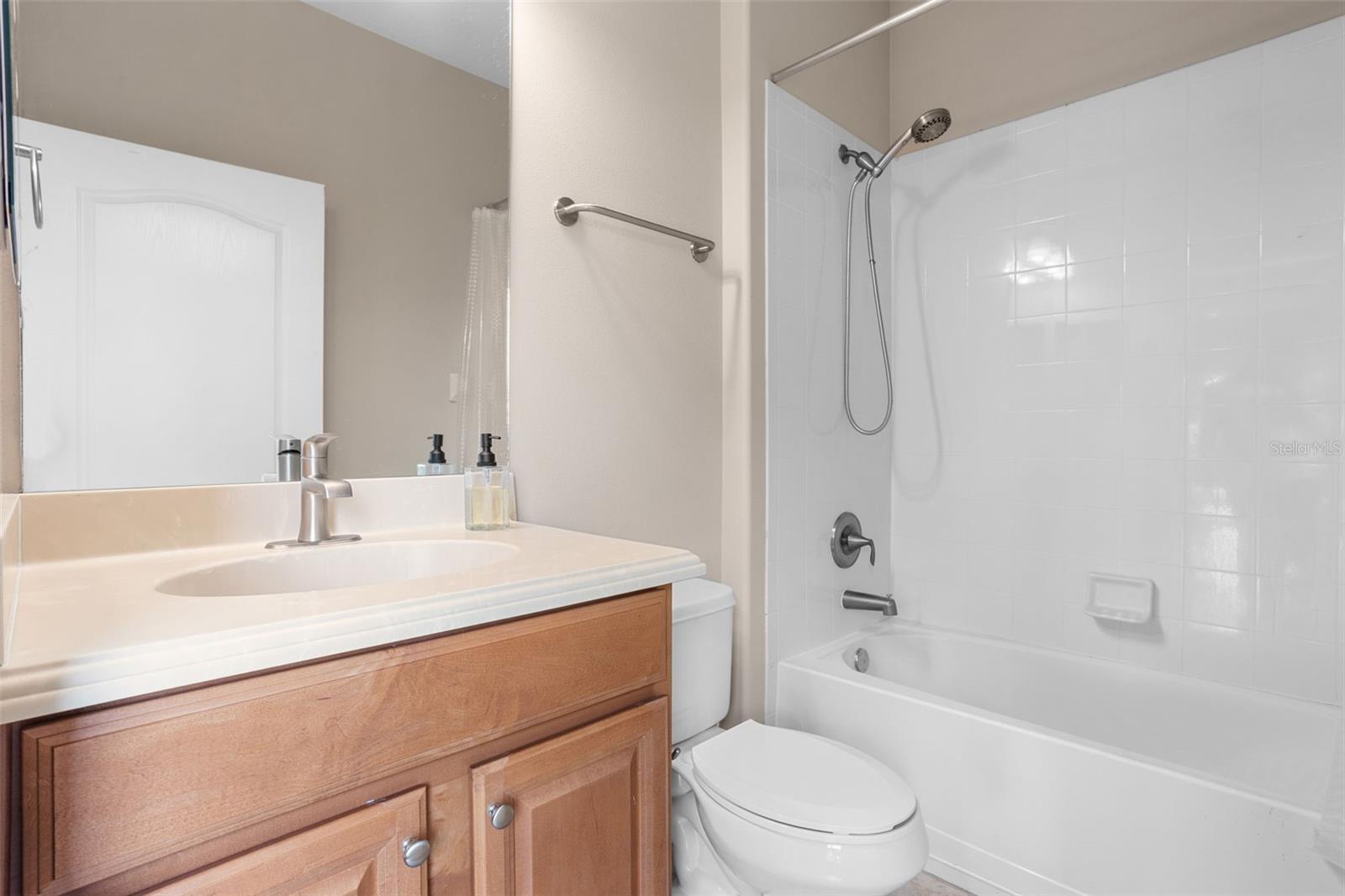 Image 33 of 59 For 1892 Sanderling Drive