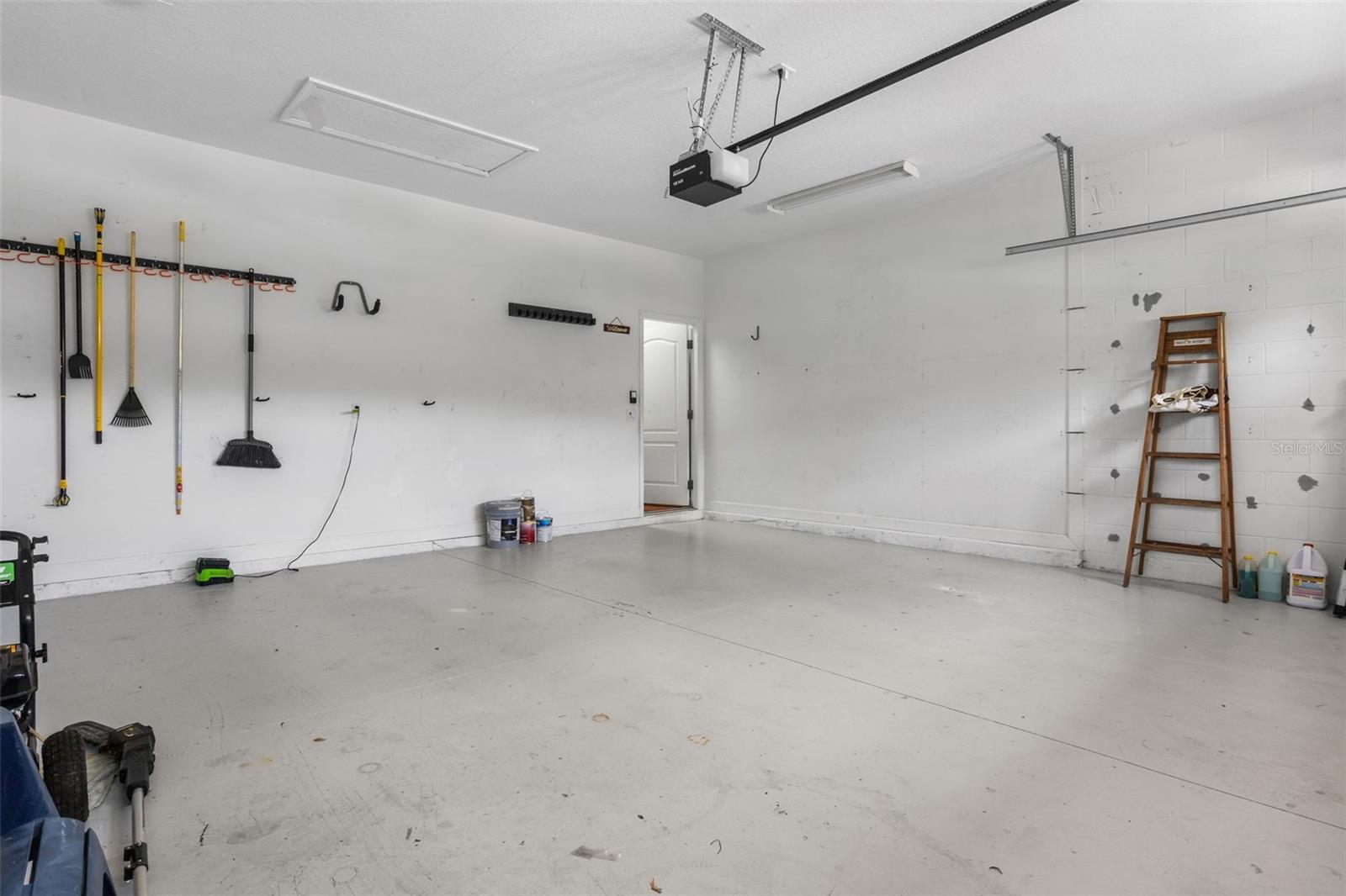 Image 40 of 59 For 1892 Sanderling Drive
