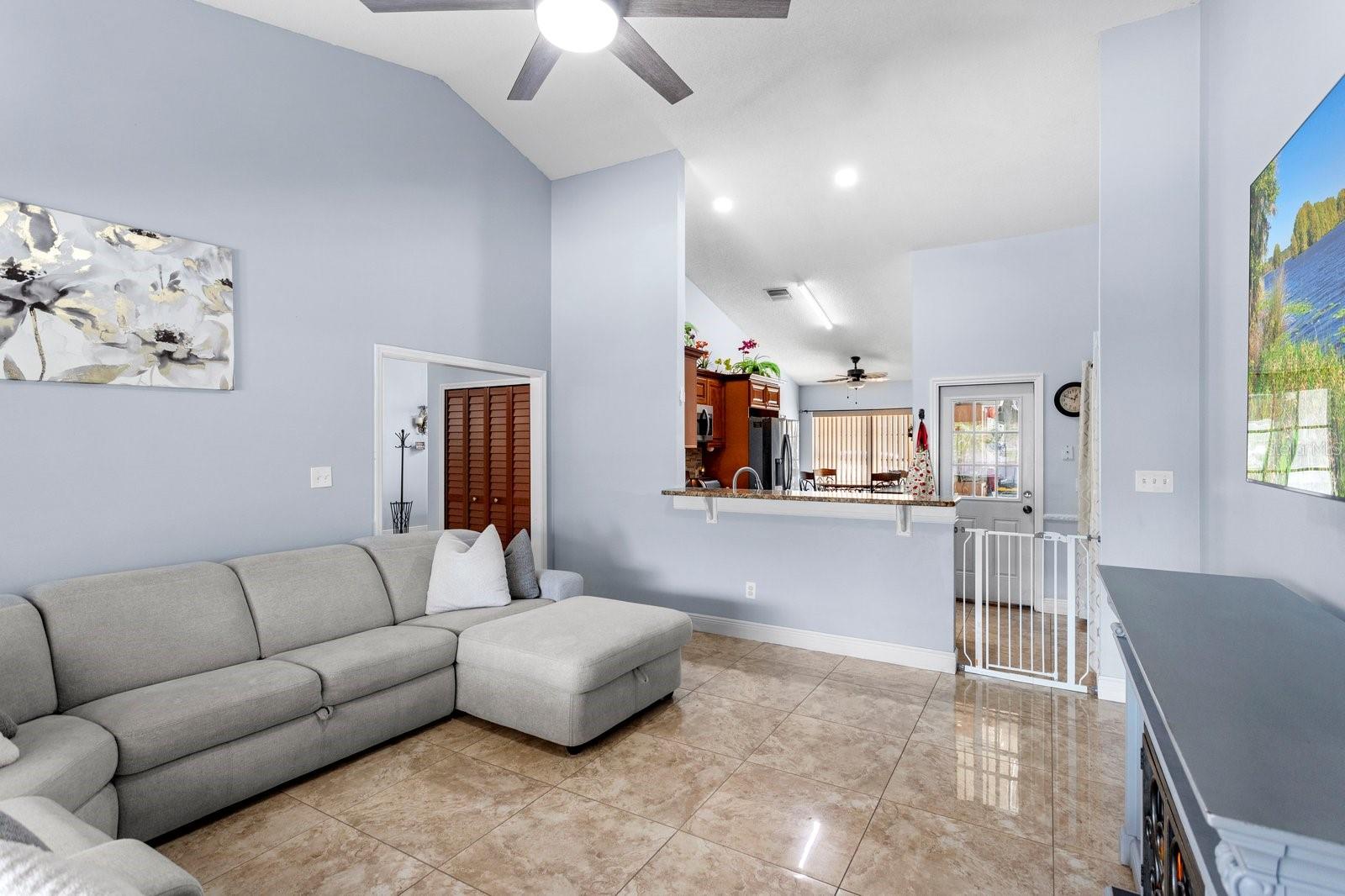 Image 16 of 32 For 3309 Paisley Circle