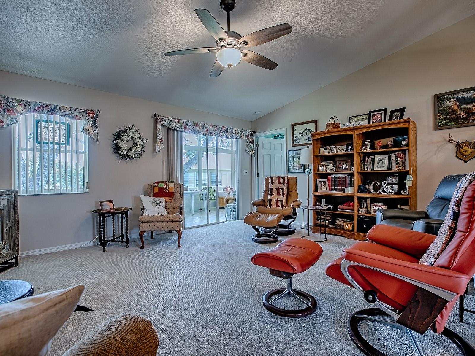 Image 11 of 57 For 627 Timbercrest Drive