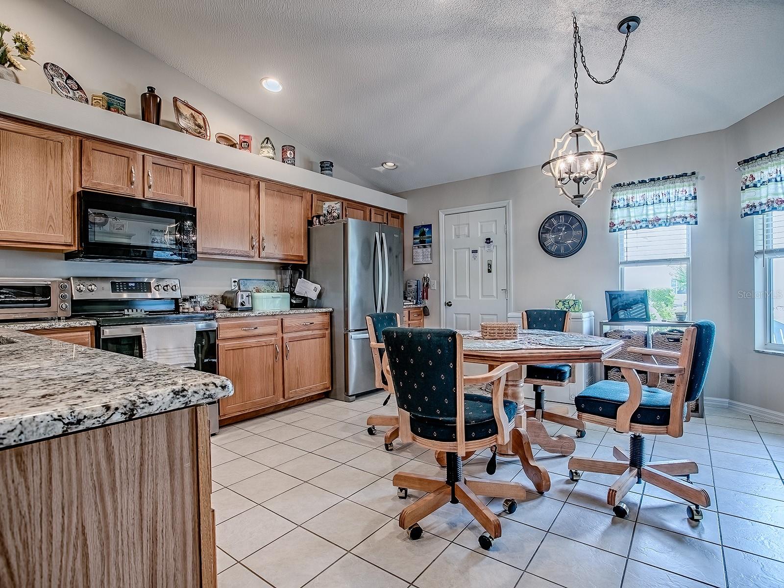 Image 7 of 57 For 627 Timbercrest Drive