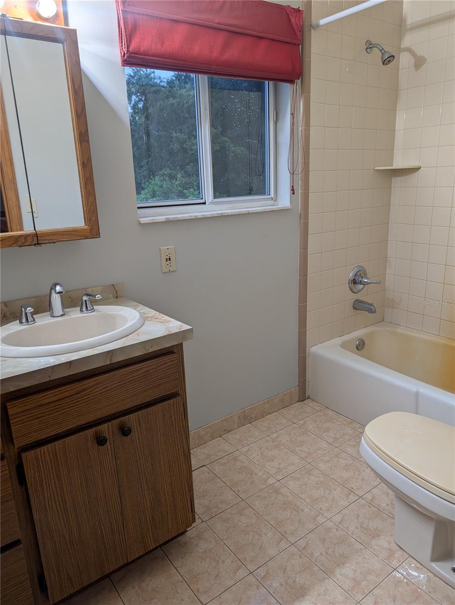 Image 25 of 35 For 11532 Beaman Circle