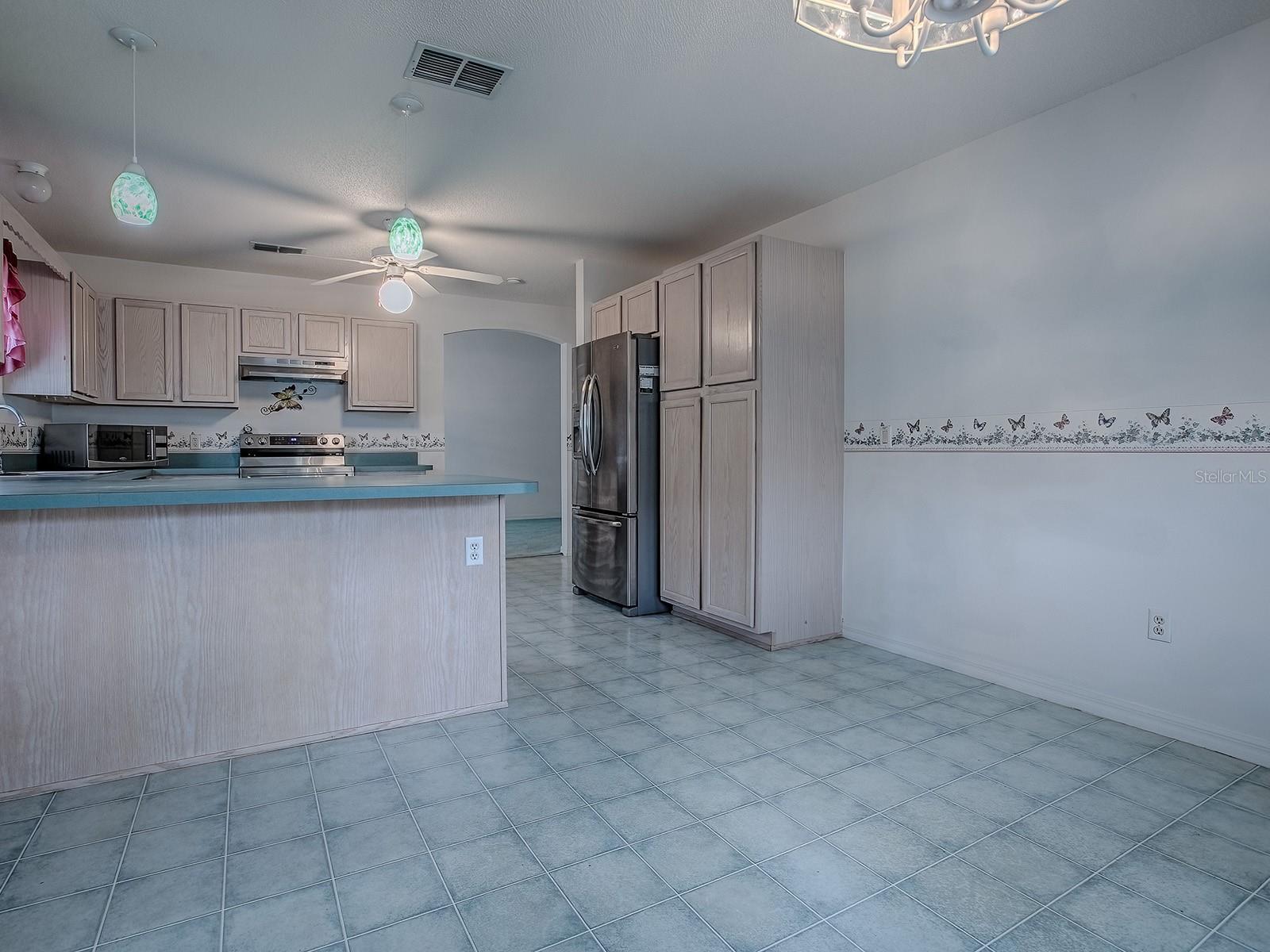 Image 11 of 75 For 1107 San Antonio Lane