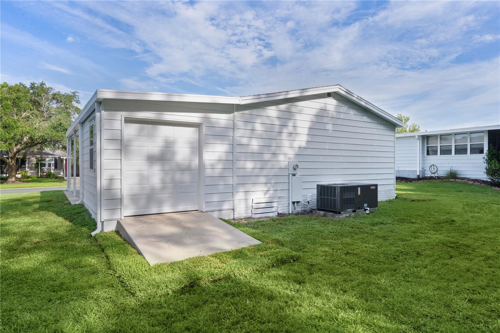 Image 19 of 21 For 1421 Schwartz Boulevard