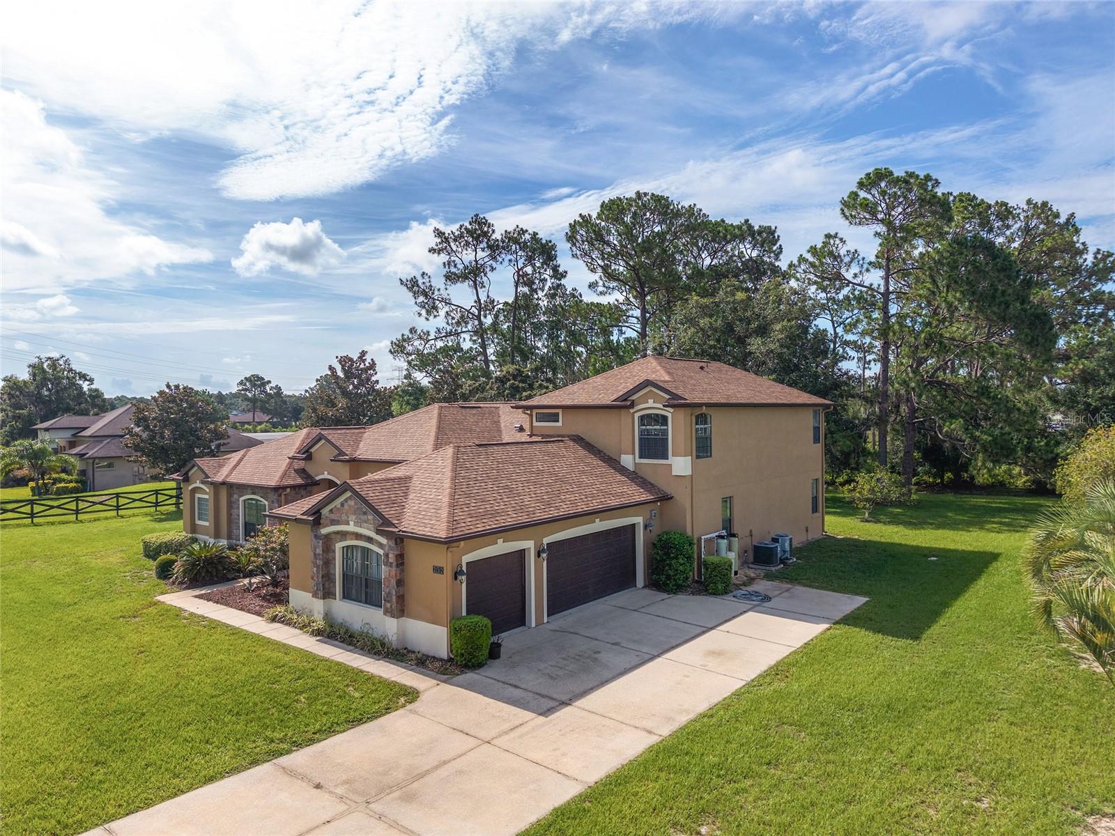 Image 11 of 91 For 21312 Marsh View Court