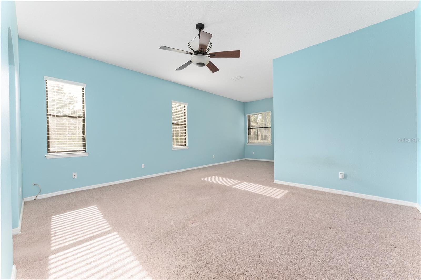 Image 31 of 91 For 21312 Marsh View Court