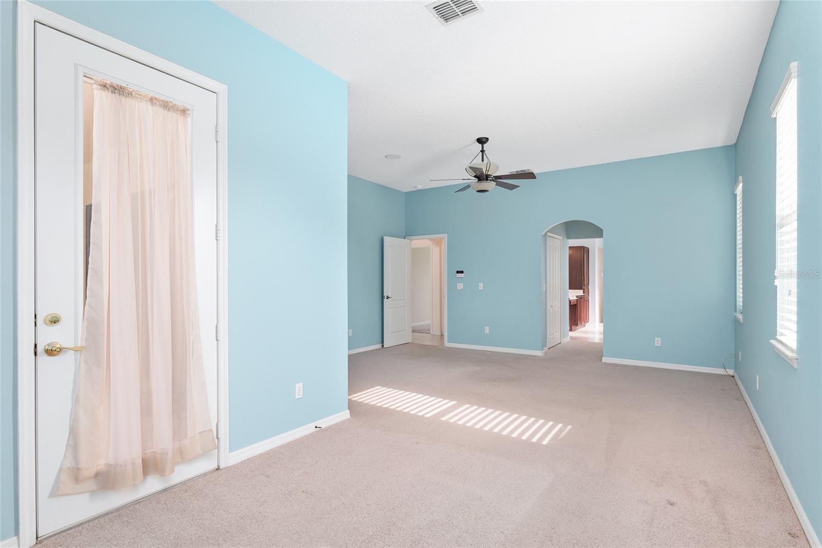 Image 34 of 91 For 21312 Marsh View Court