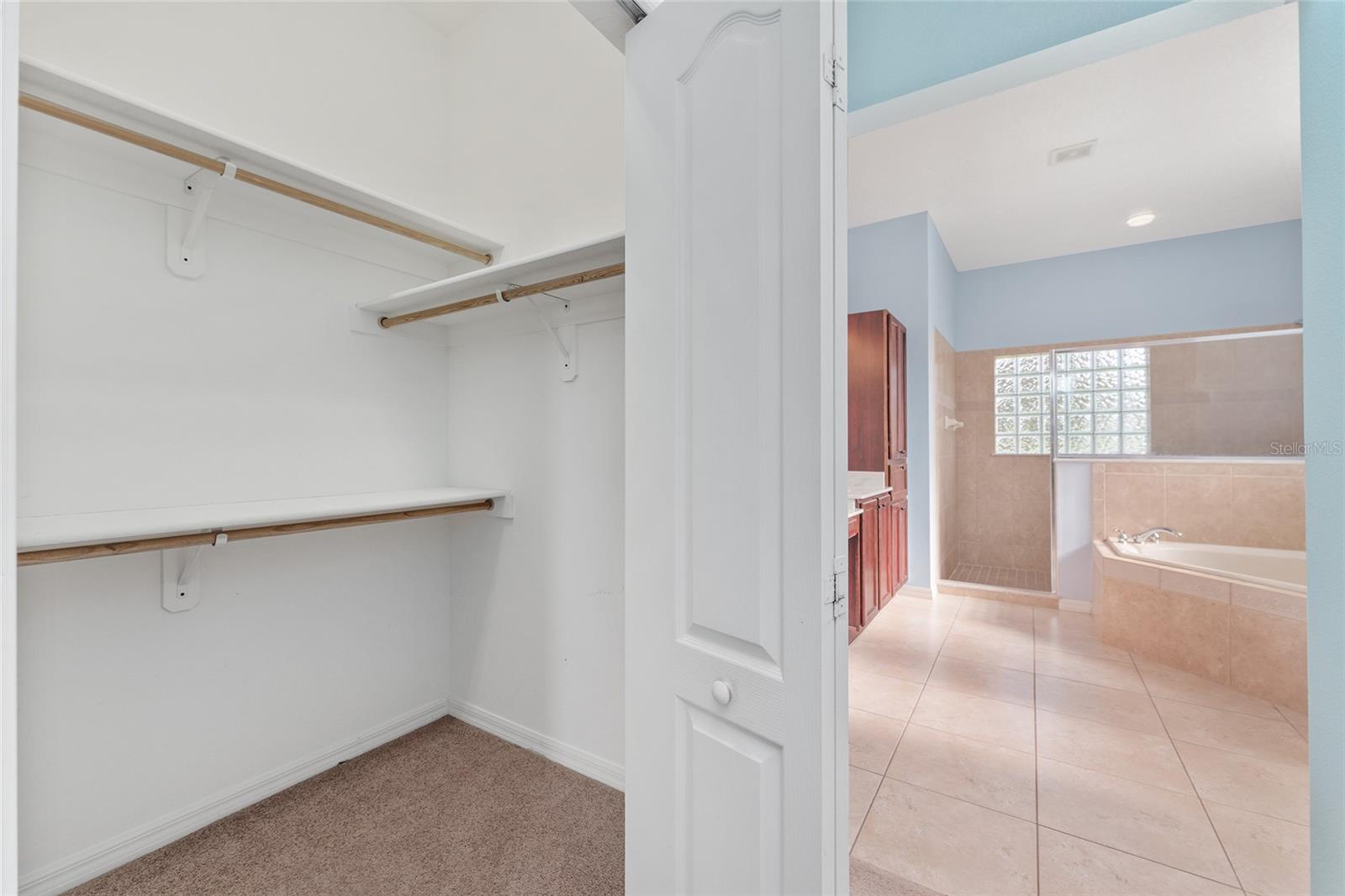 Image 37 of 91 For 21312 Marsh View Court