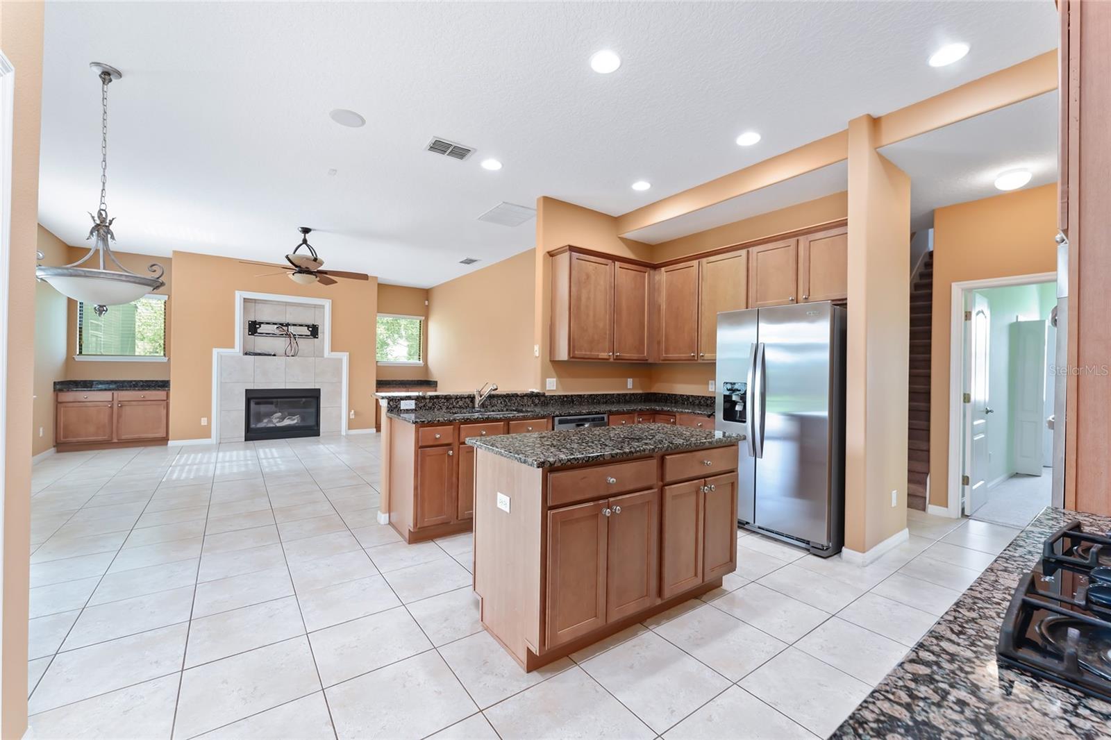 Image 43 of 91 For 21312 Marsh View Court