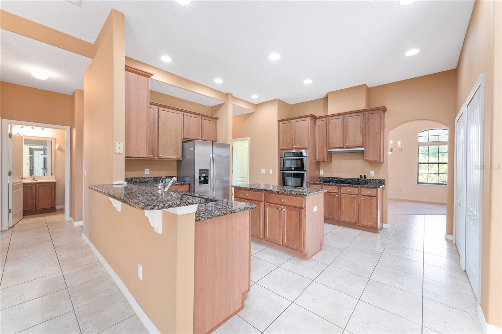 Image 44 of 91 For 21312 Marsh View Court
