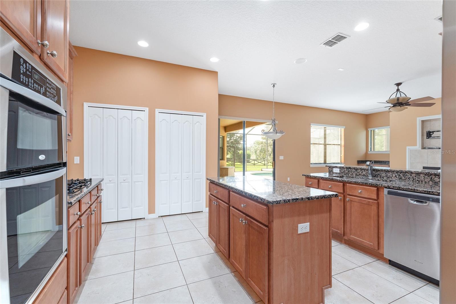Image 48 of 91 For 21312 Marsh View Court