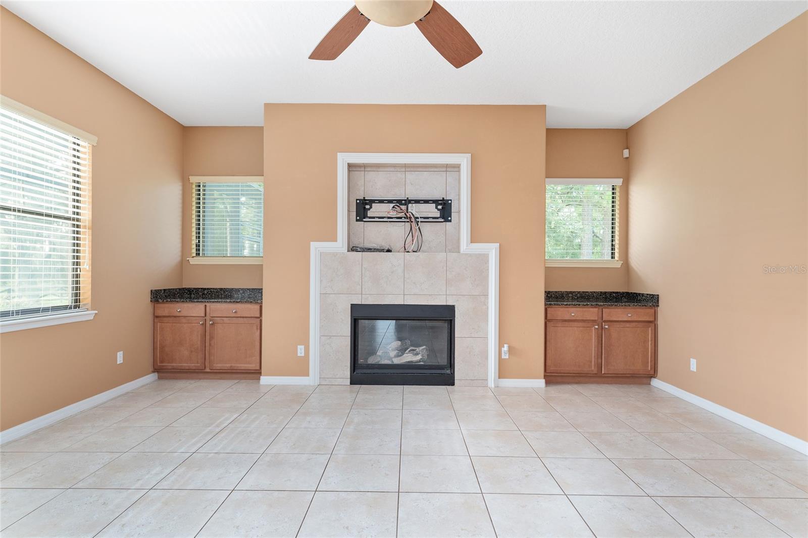 Image 54 of 91 For 21312 Marsh View Court