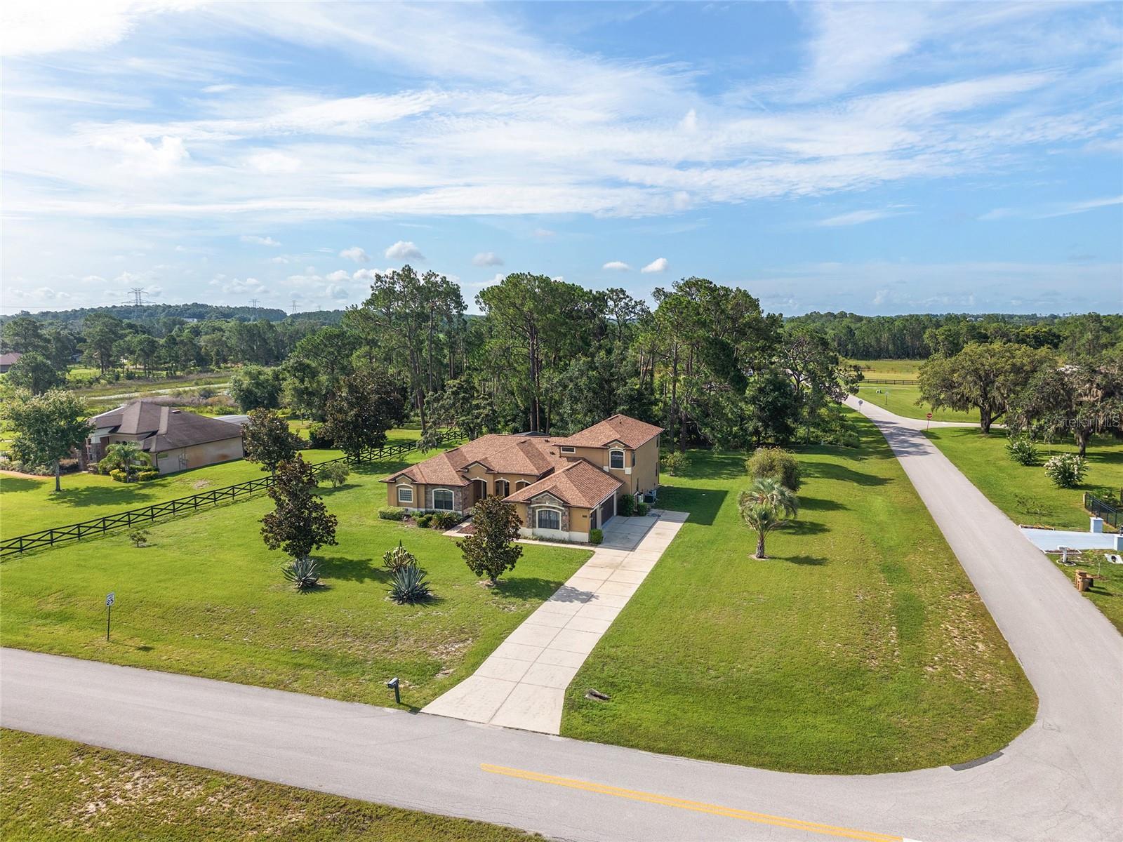 Image 8 of 91 For 21312 Marsh View Court