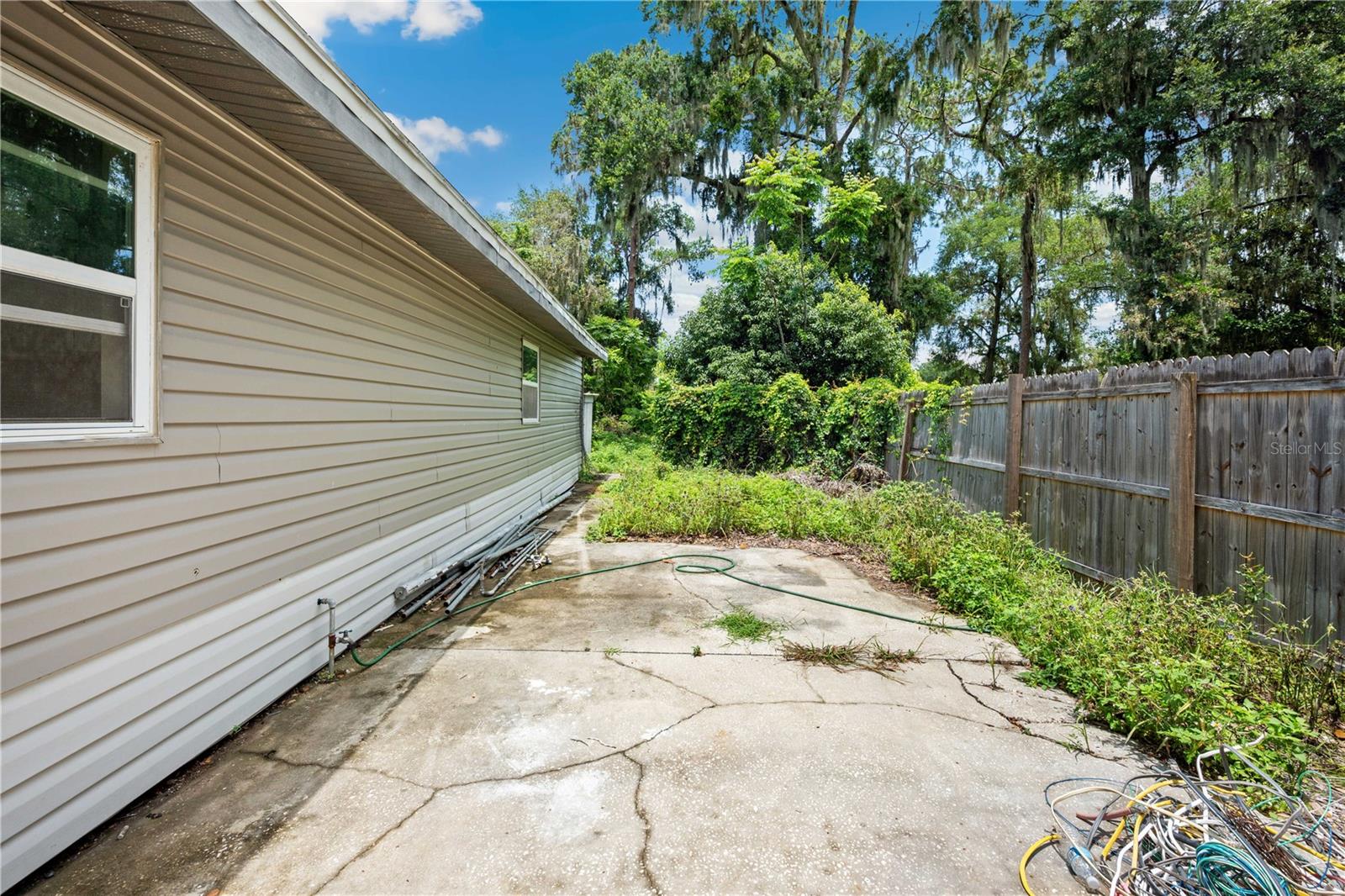 Image 19 of 22 For 1134 Cr 464  