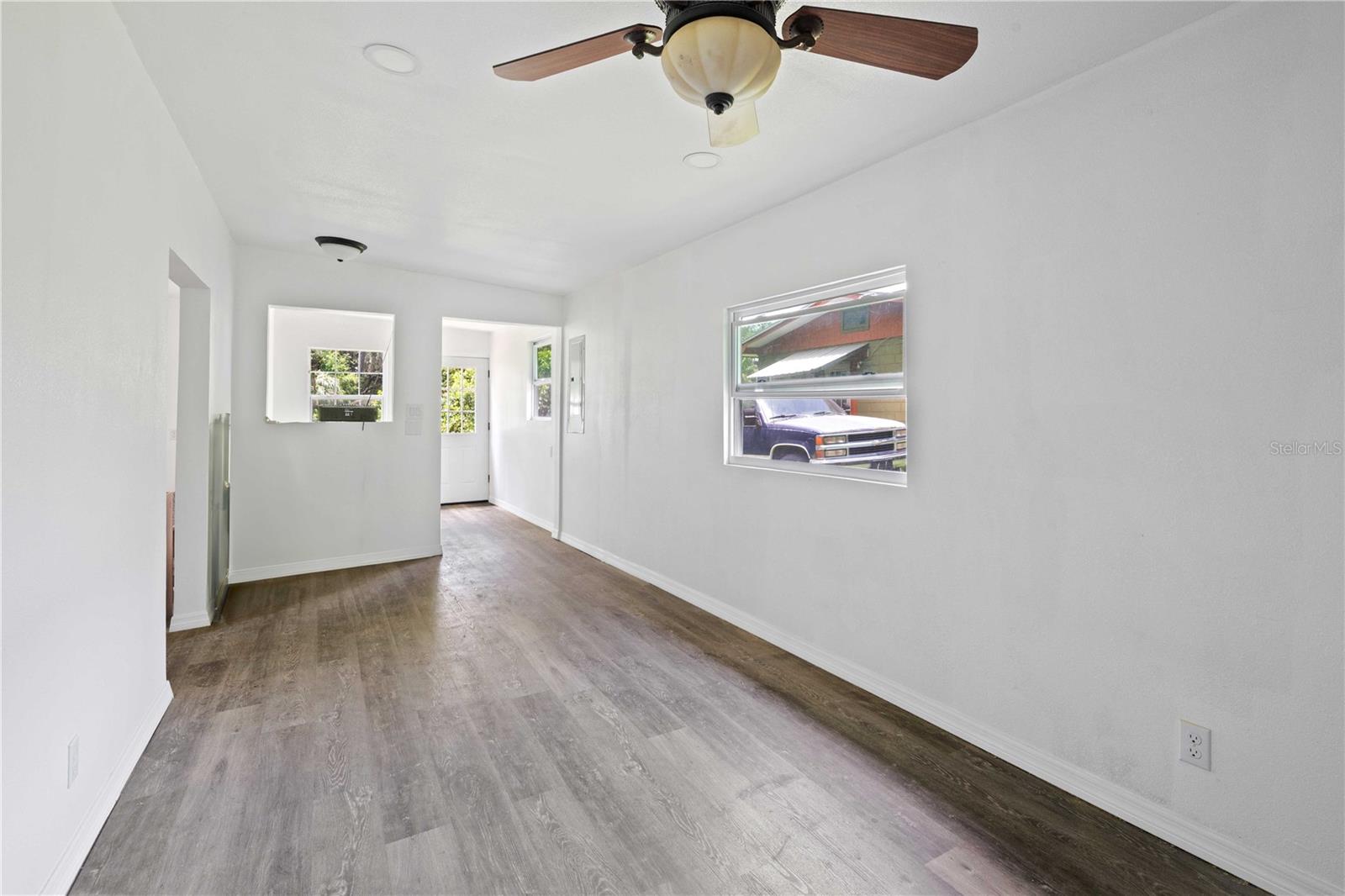 Image 9 of 22 For 1134 Cr 464  