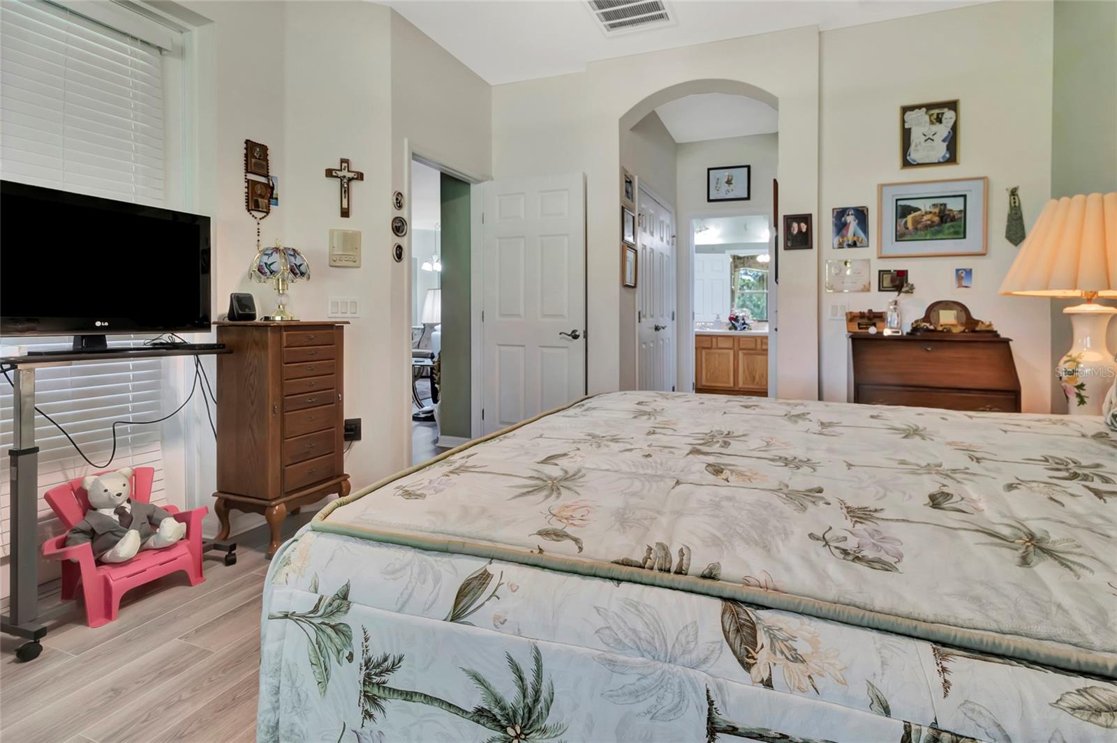 Image 19 of 53 For 3507 Arlington Ridge Boulevard