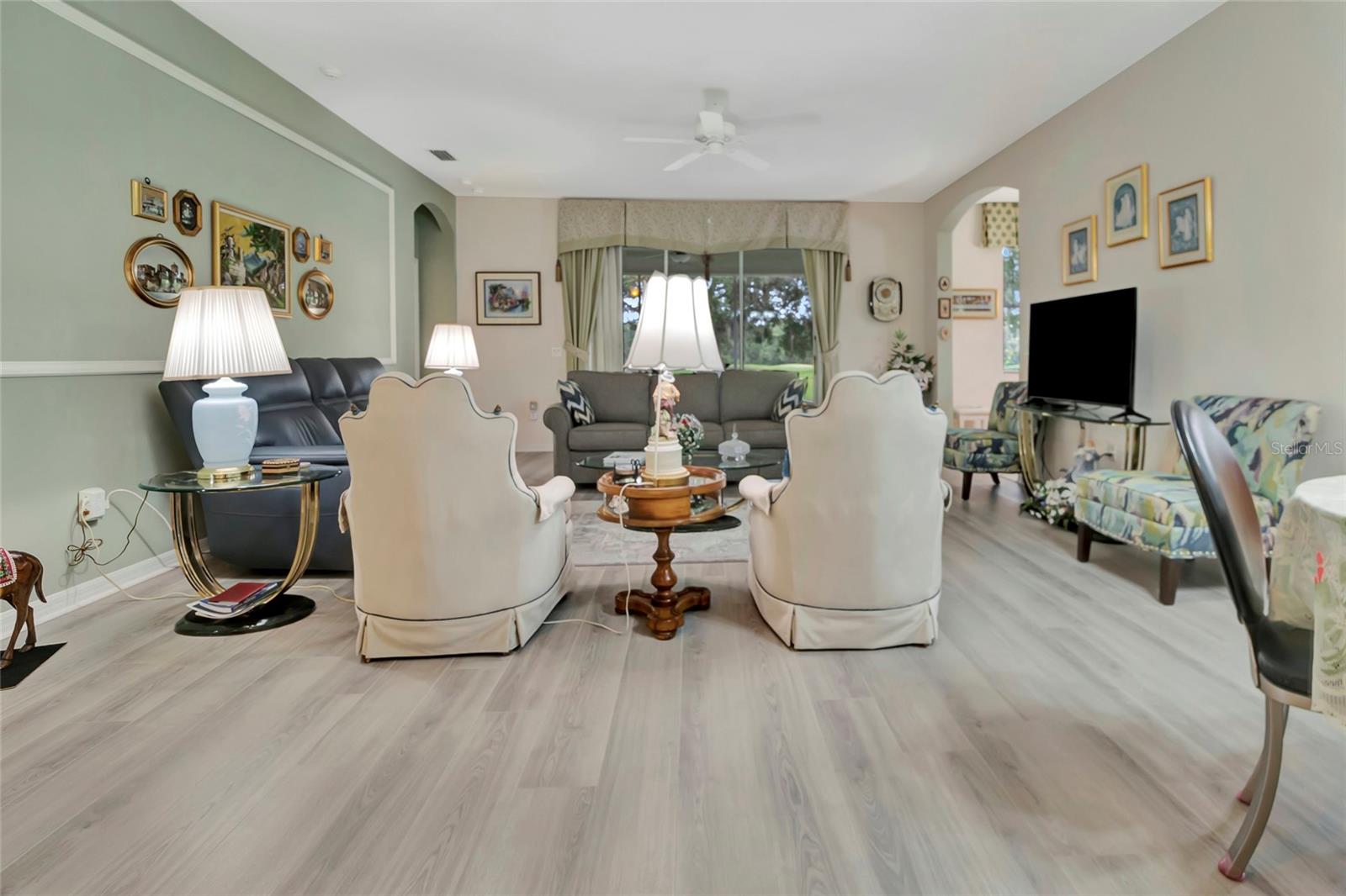 Image 8 of 53 For 3507 Arlington Ridge Boulevard