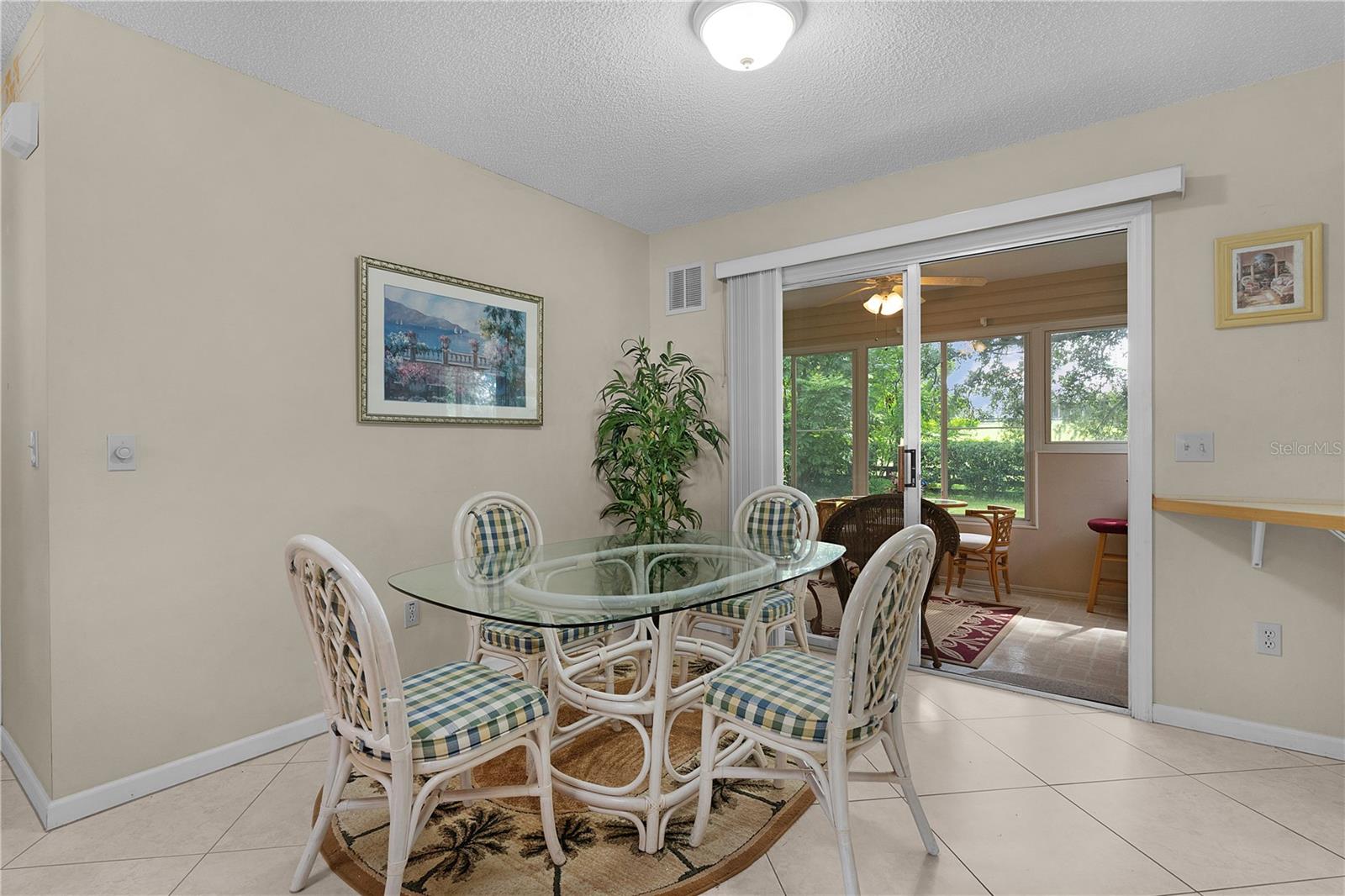 Image 13 of 43 For 521 San Marino Drive