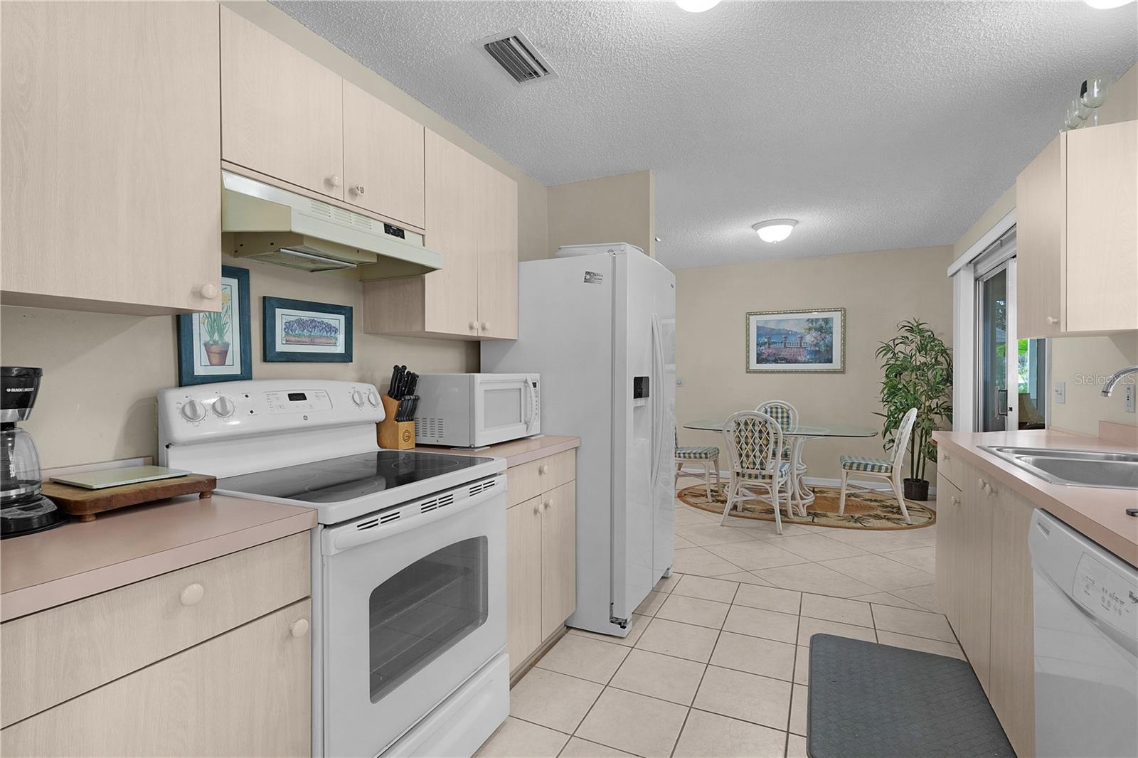 Image 15 of 43 For 521 San Marino Drive