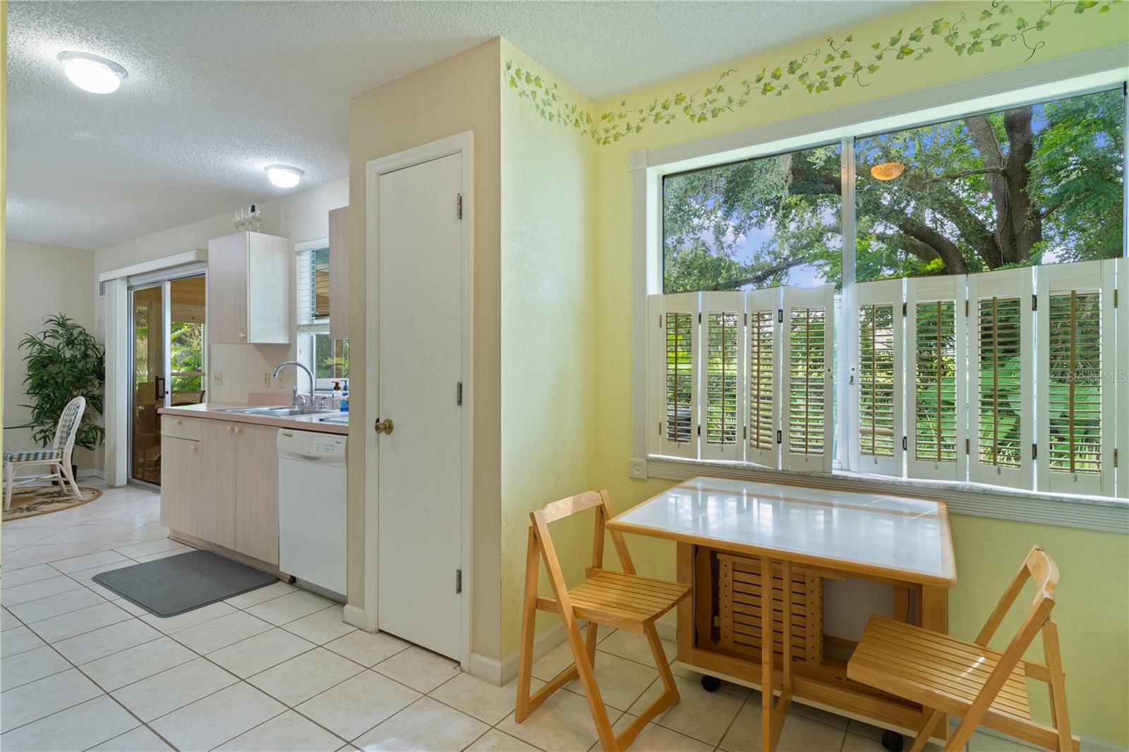 Image 17 of 43 For 521 San Marino Drive