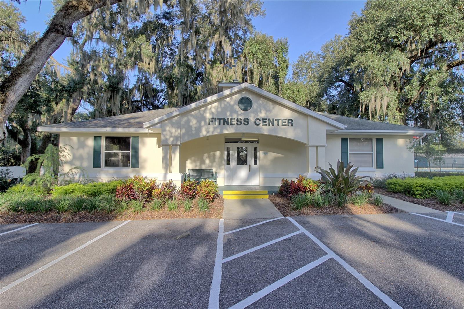 Image 57 of 77 For 32942 Rambling Oaks Court