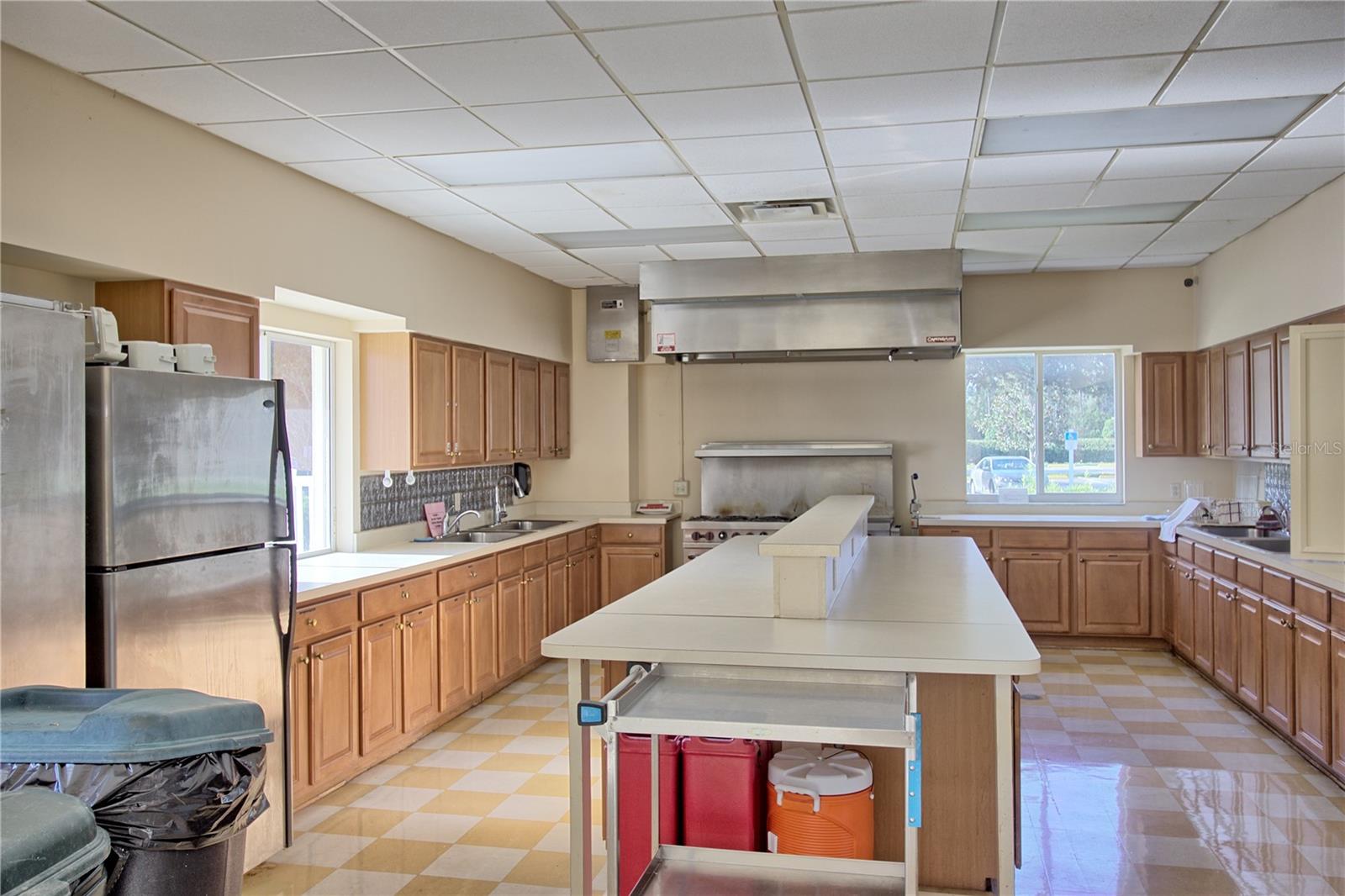 Image 62 of 77 For 32942 Rambling Oaks Court
