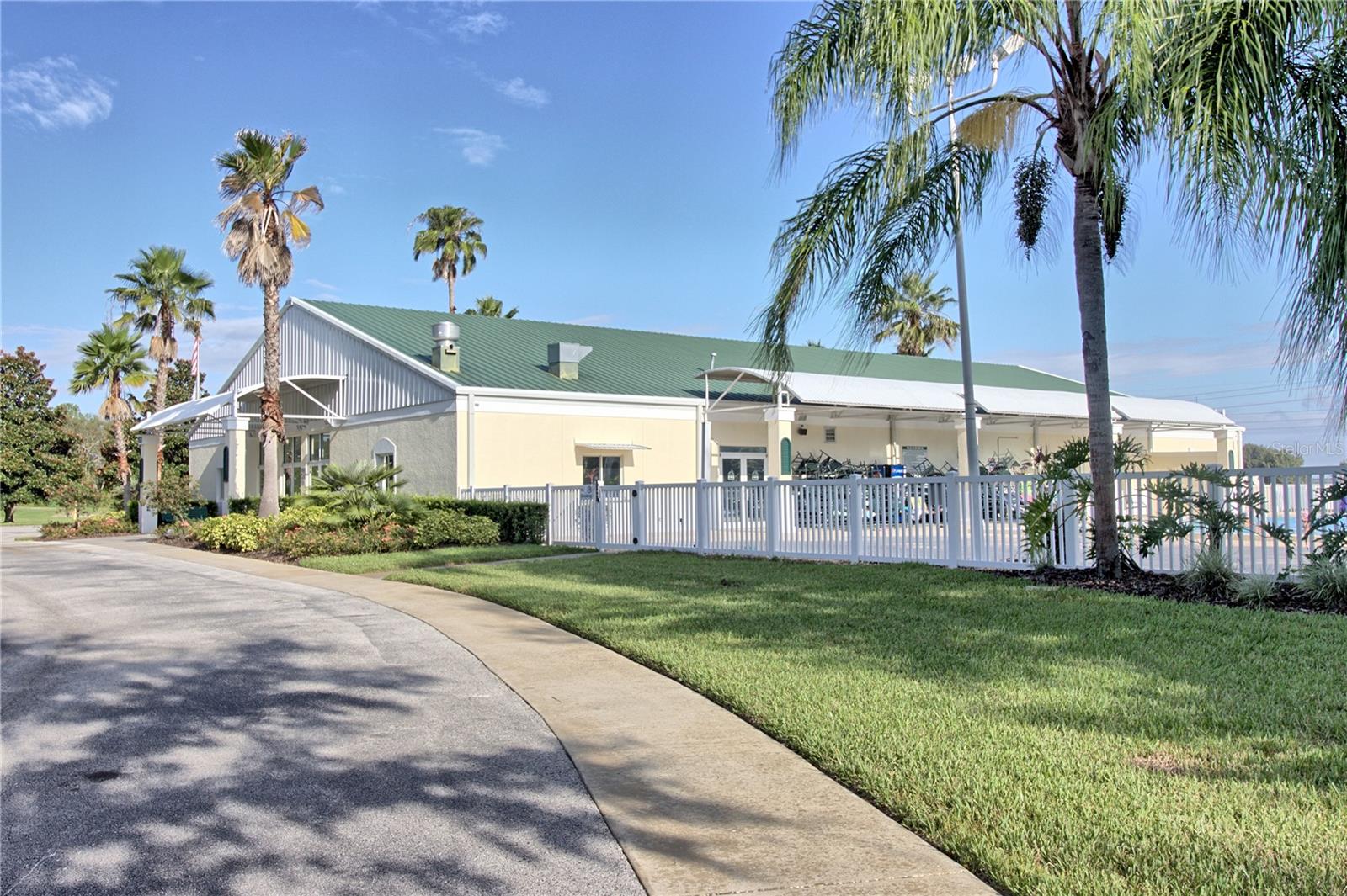 Image 67 of 77 For 32942 Rambling Oaks Court