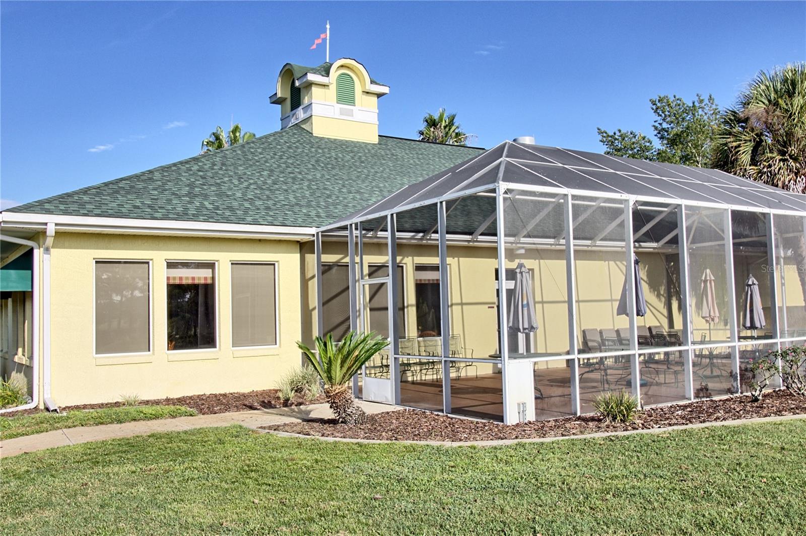 Image 75 of 77 For 32942 Rambling Oaks Court