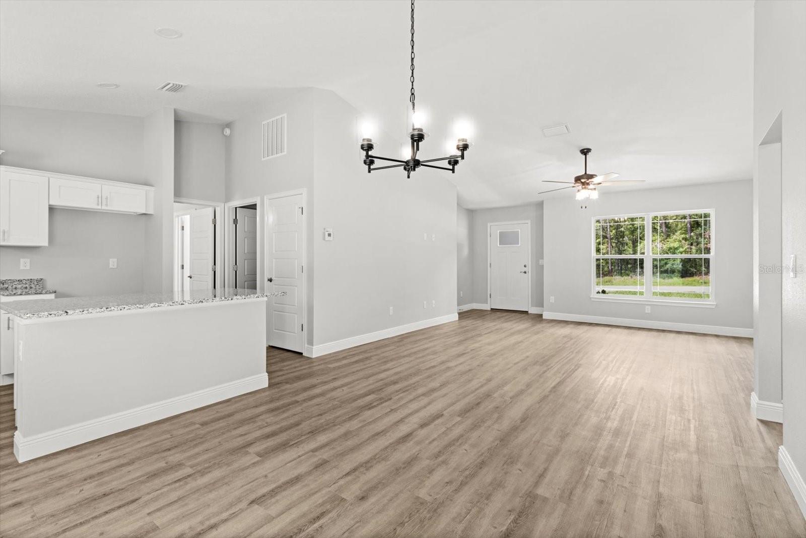 Image 12 of 33 For 8641 Stern Way