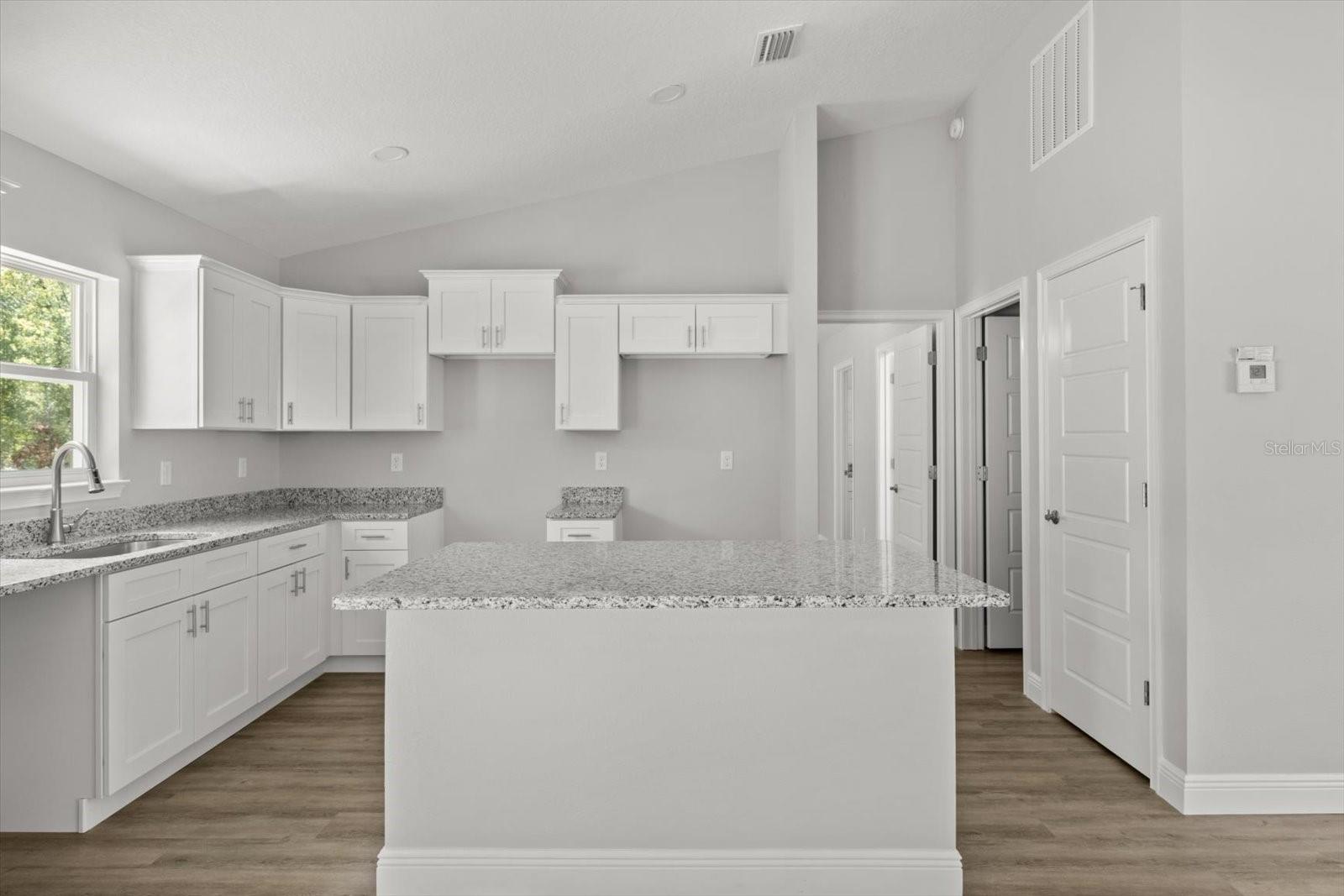 Image 13 of 33 For 8641 Stern Way