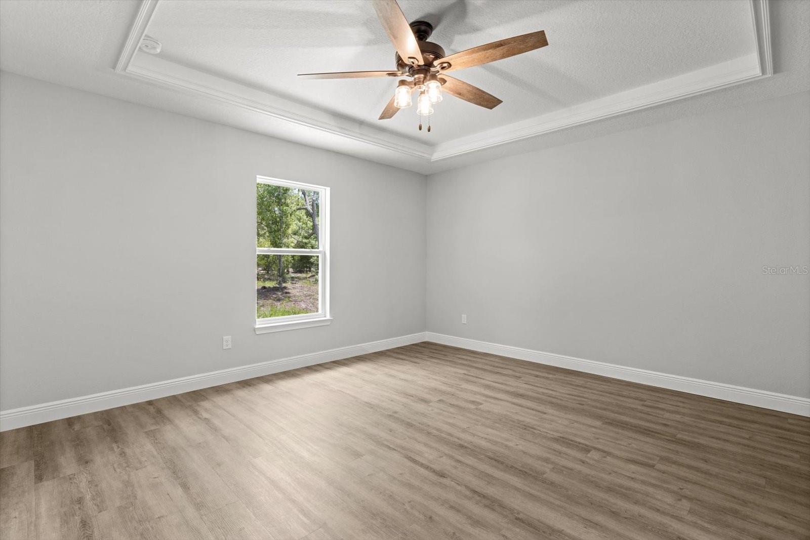 Image 24 of 33 For 8641 Stern Way