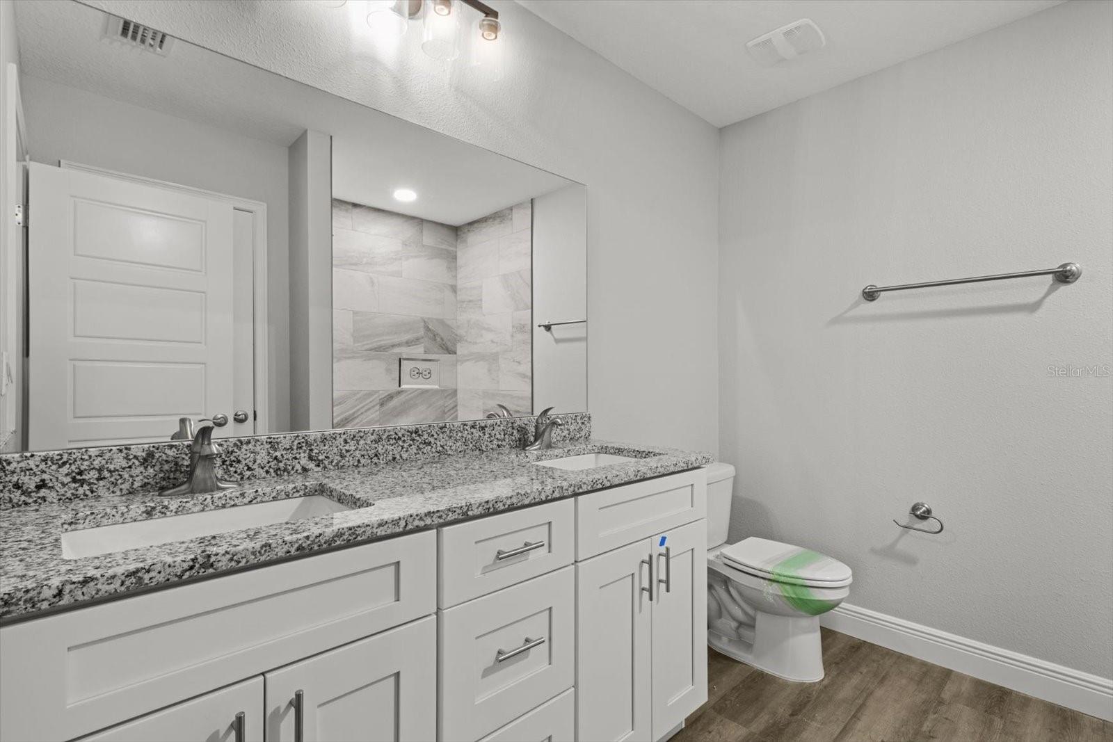 Image 27 of 33 For 8641 Stern Way