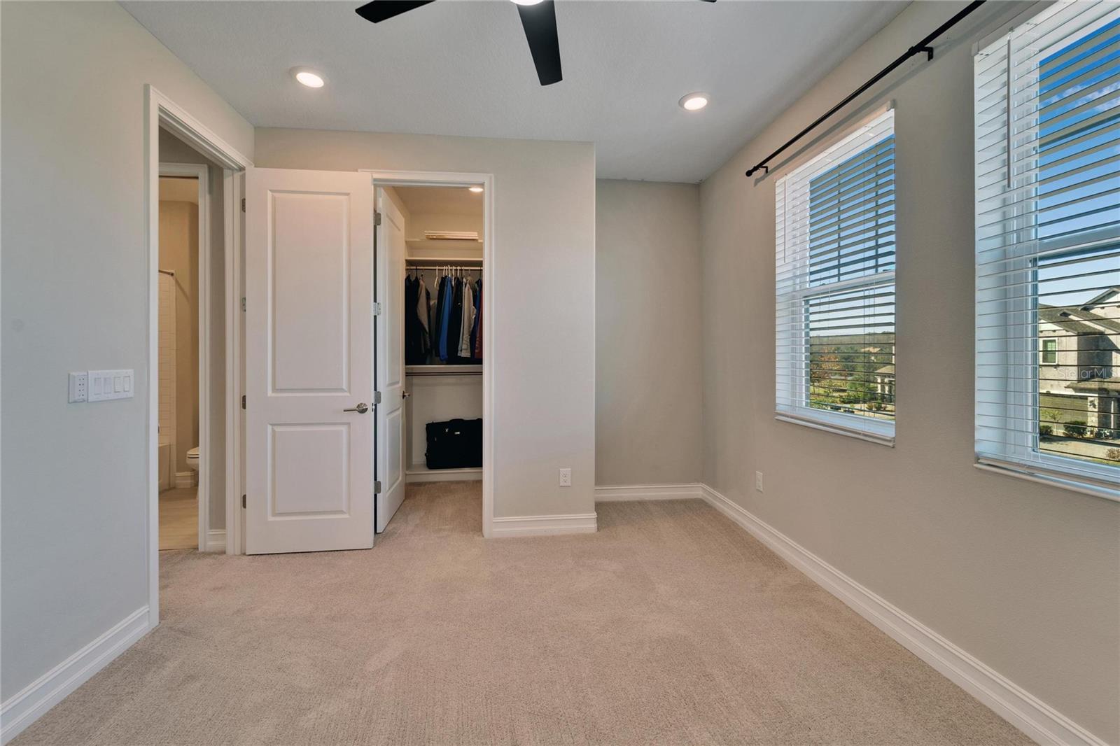 Image 21 of 45 For 4564 Almada Lane