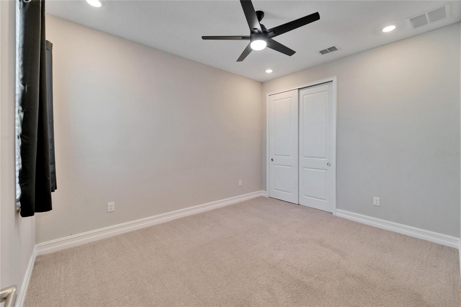 Image 31 of 45 For 4564 Almada Lane