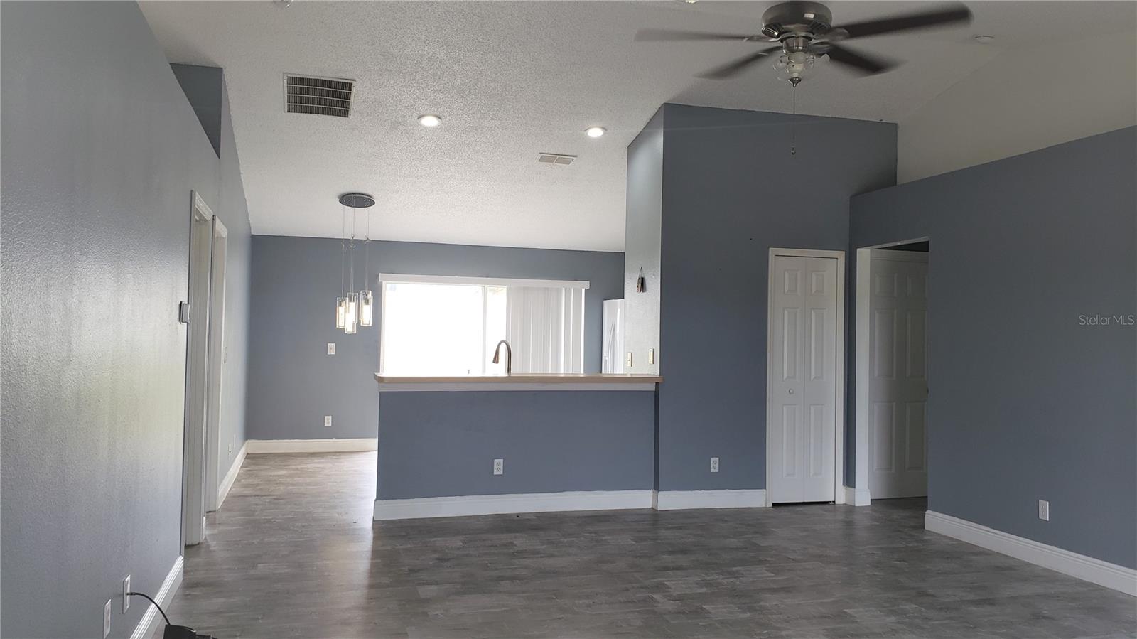 Image 4 of 22 For 5141 Pine Needle Drive